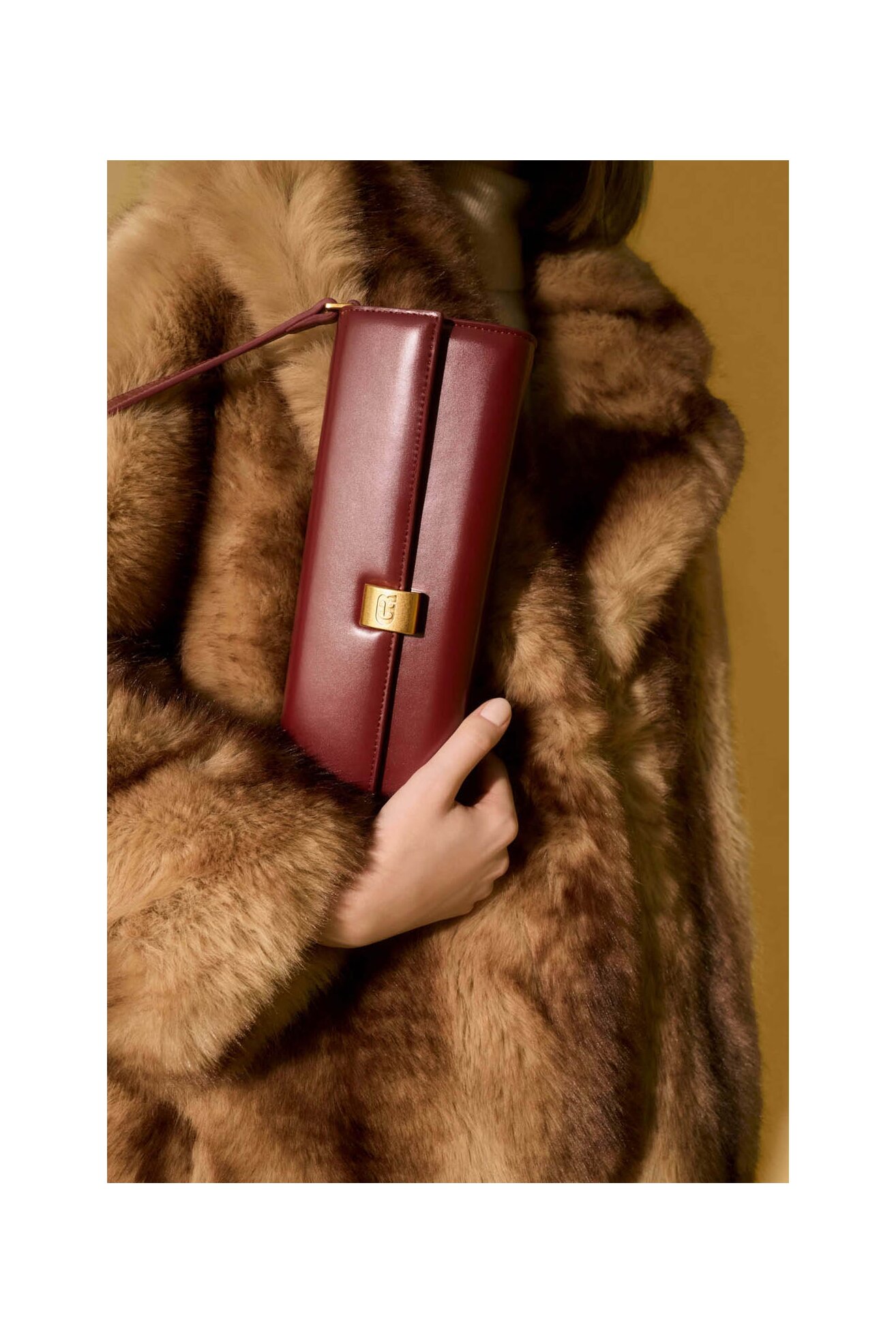 Сумка З Ремінцем Gino Rossi NEL-CS7386-1 БОРДОВИЙ