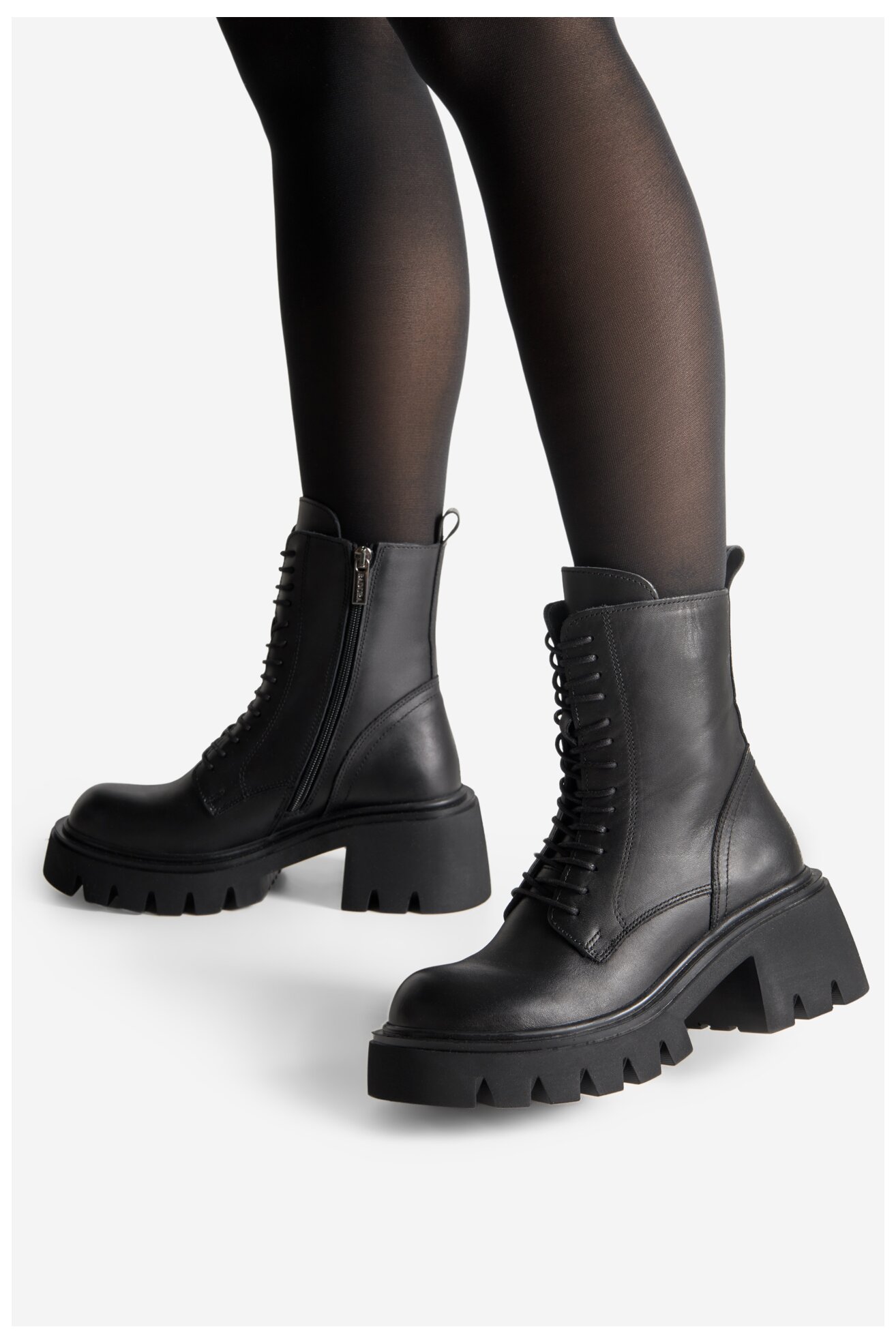 Bocanci Badura 8099 NEGRU