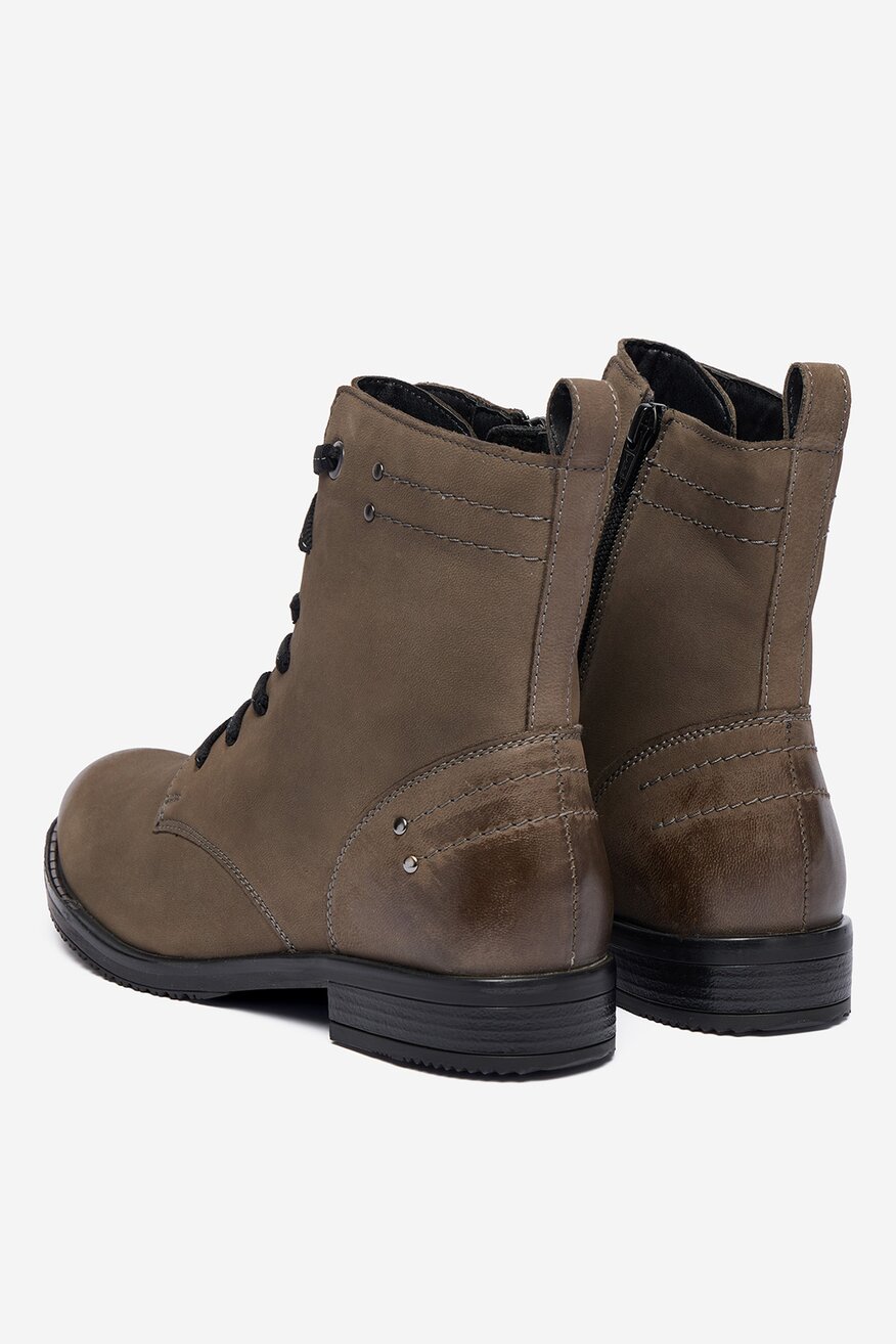 
                Боти Lasocki ТЪМНОСИВ - 5906751346686