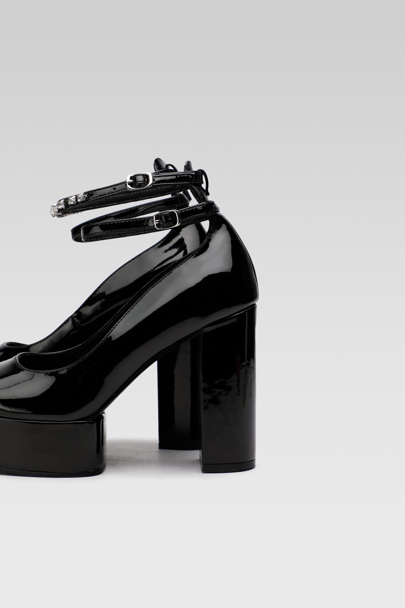 Czółenka Jenny Fairy GLOSSY-03KW Czarny