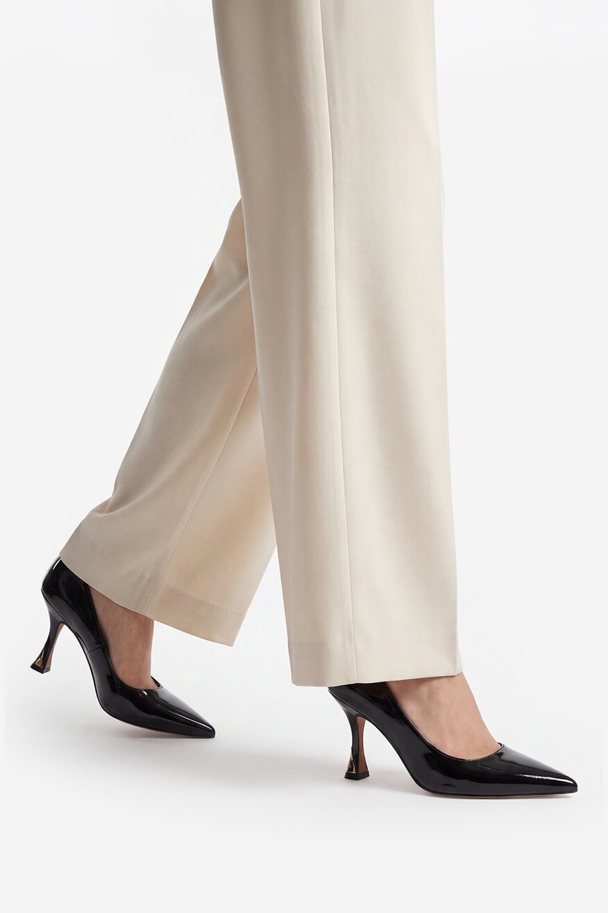 
                Туфлі-Човники NINE WEST ЧОРНИЙ - 5907964450313