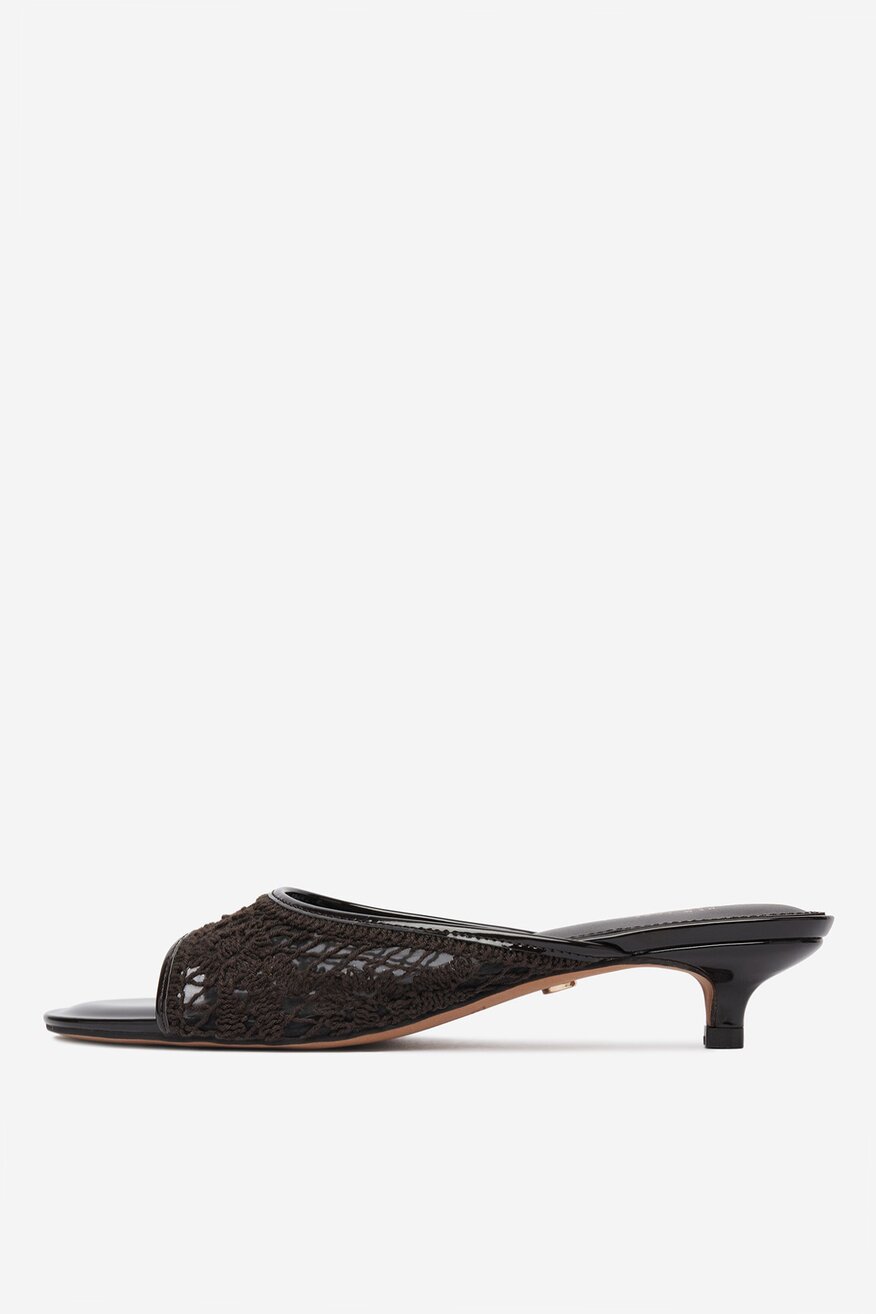 
                NINE WEST - Klapki - 5907964034865