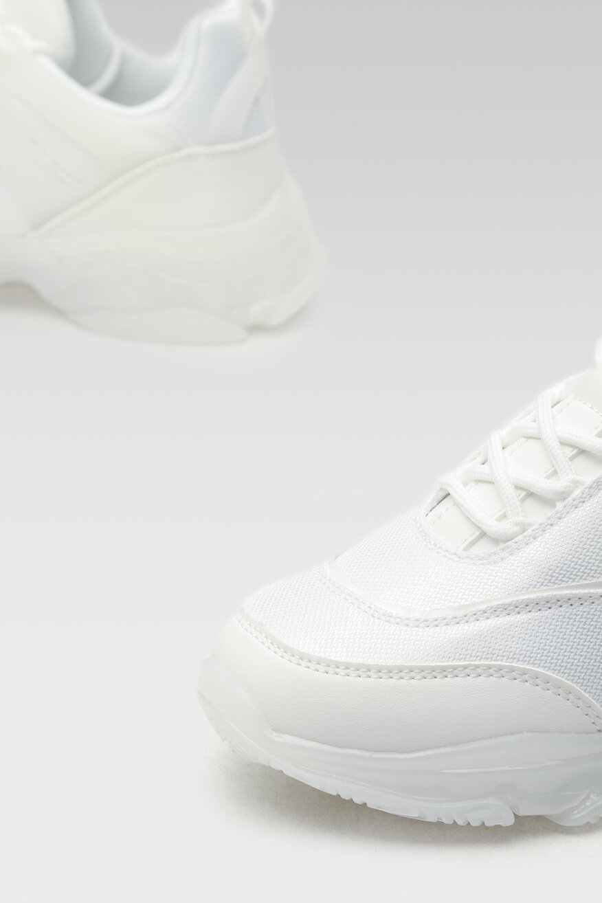 
                Quazi - Sneakersy pastelowe białe - 5904248465841