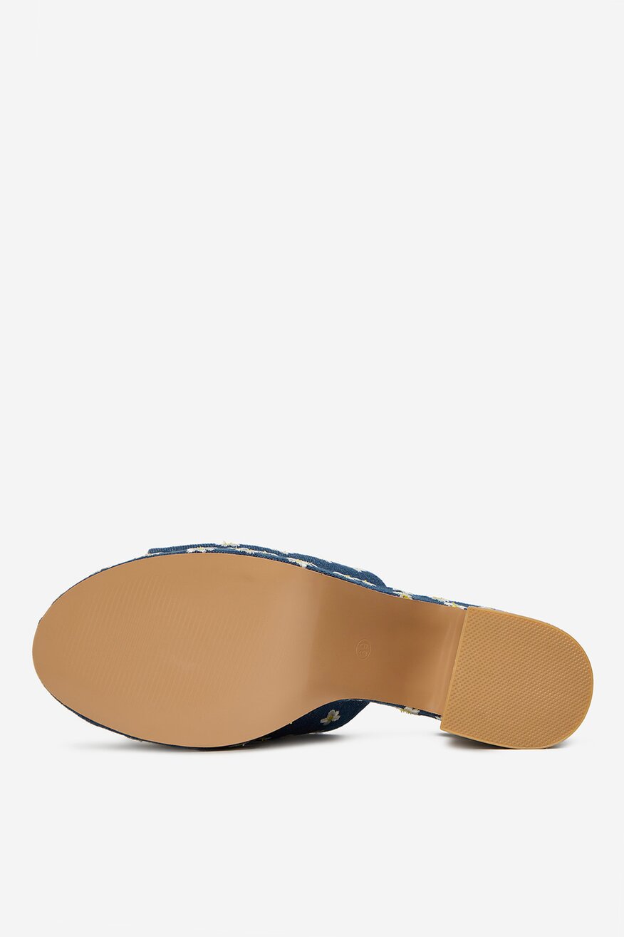 
                Șlapi DeeZee ALBASTRU - 5904410840100