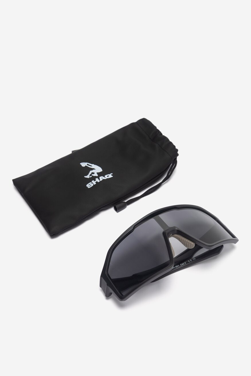 
                Uniseks naočare SHAQ CRNA - 5905588919223