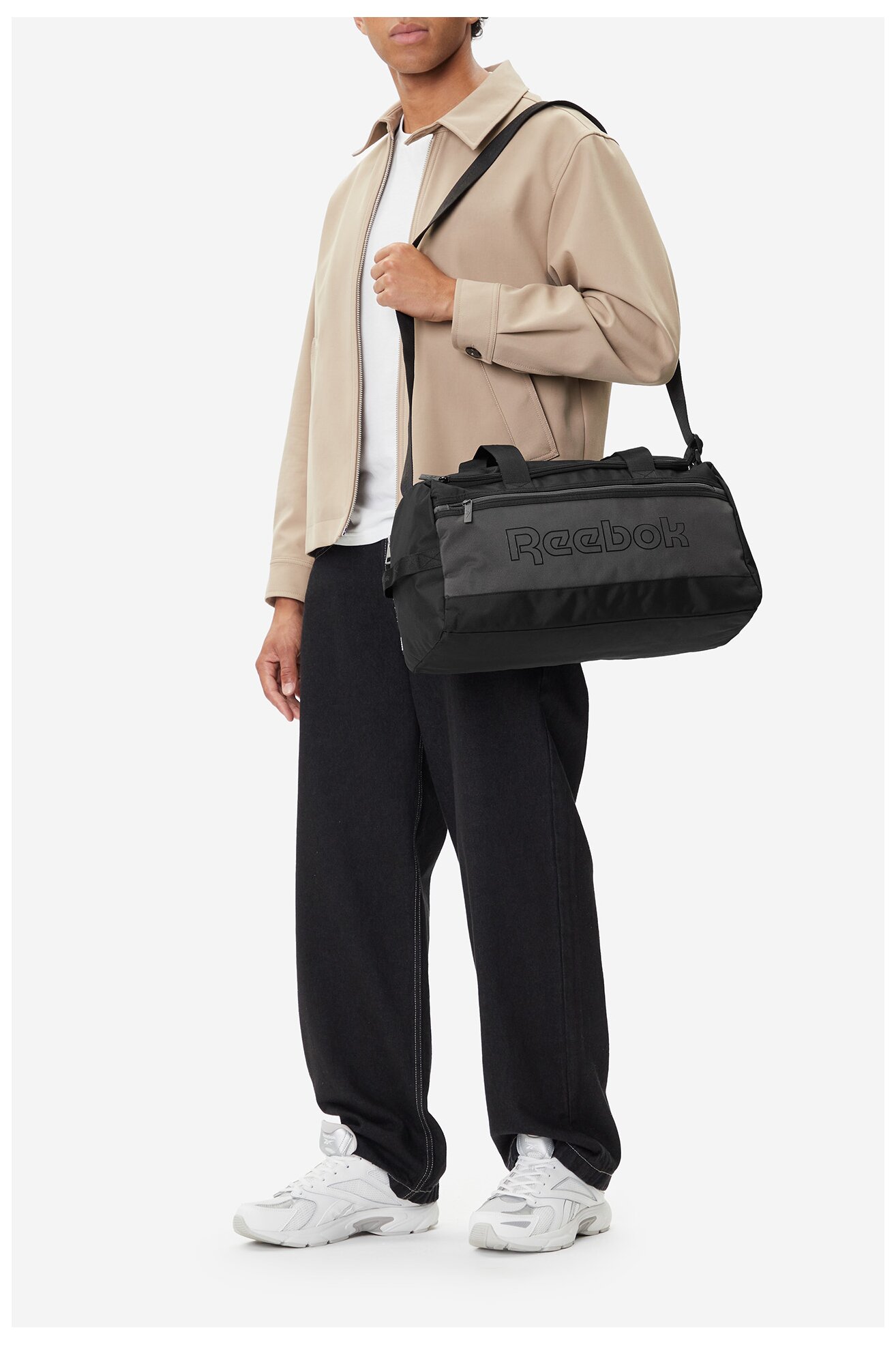 Geantă de voiaj Reebok C-RBK-P-005-08 NEGRU