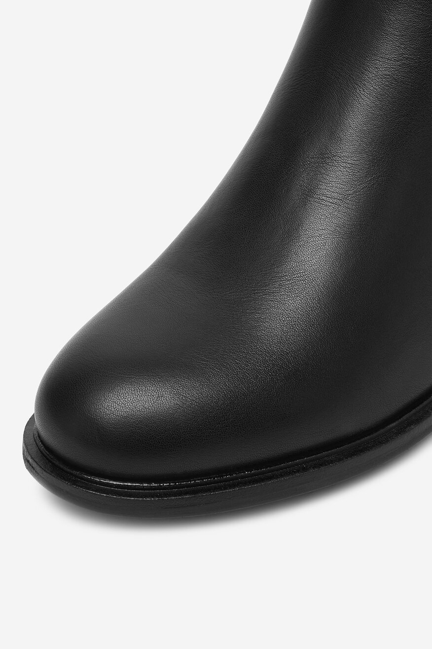 
                Боти DeeZee ЧЕРЕН - 5904410915167