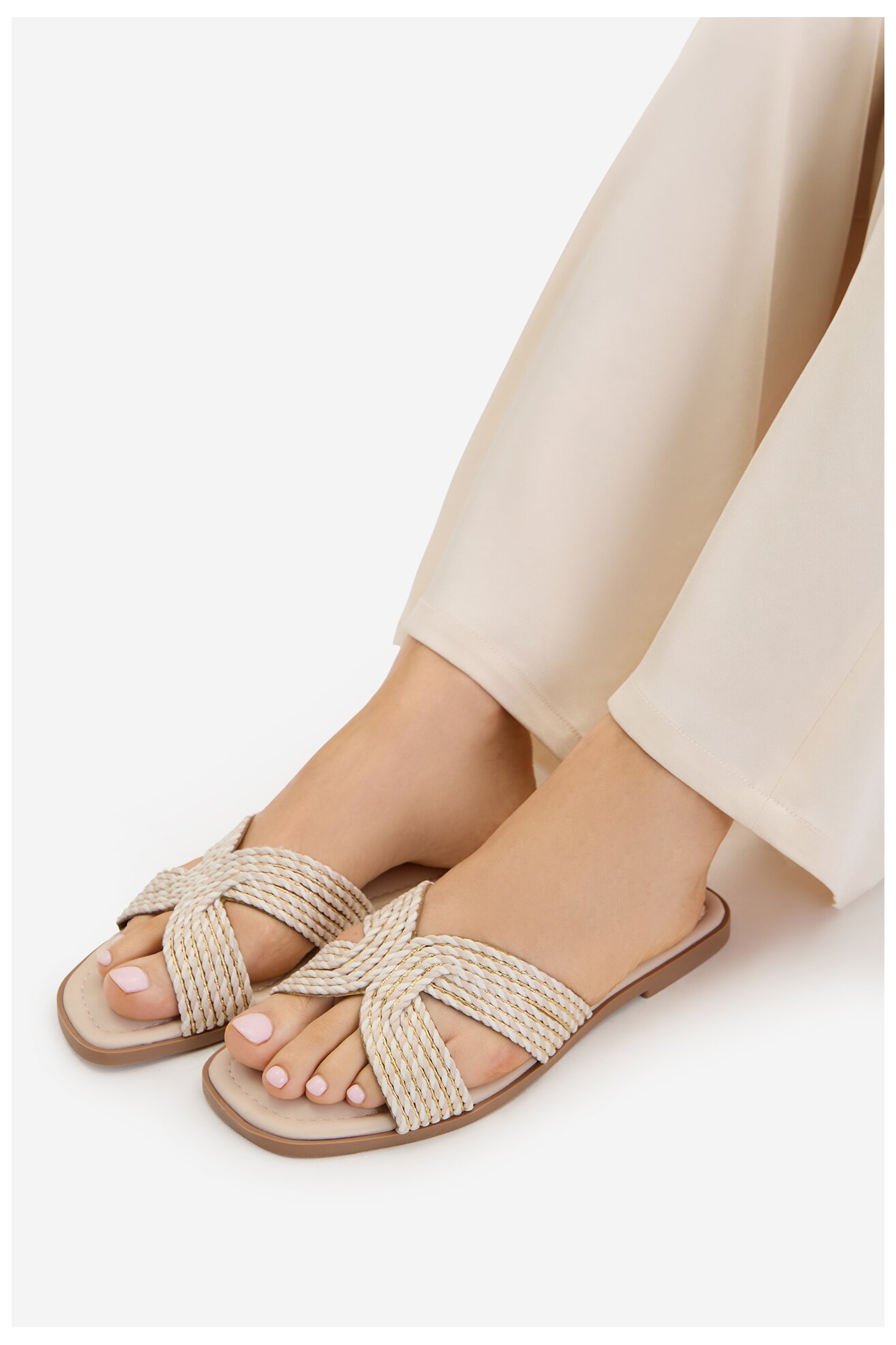 Klapki Jenny CEO-R26SS09215 Beżowy