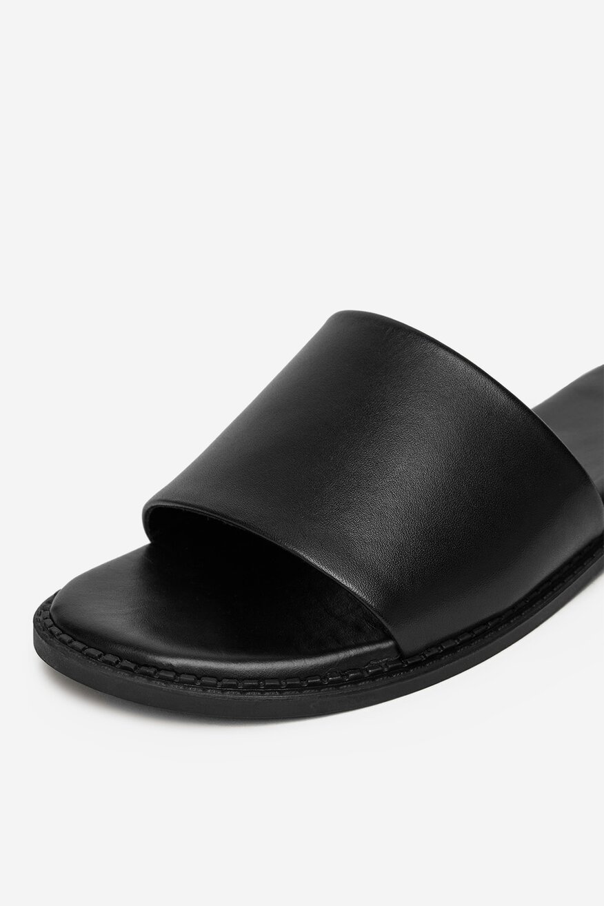 
                Șlapi Lasocki NEGRU - 5906751146361