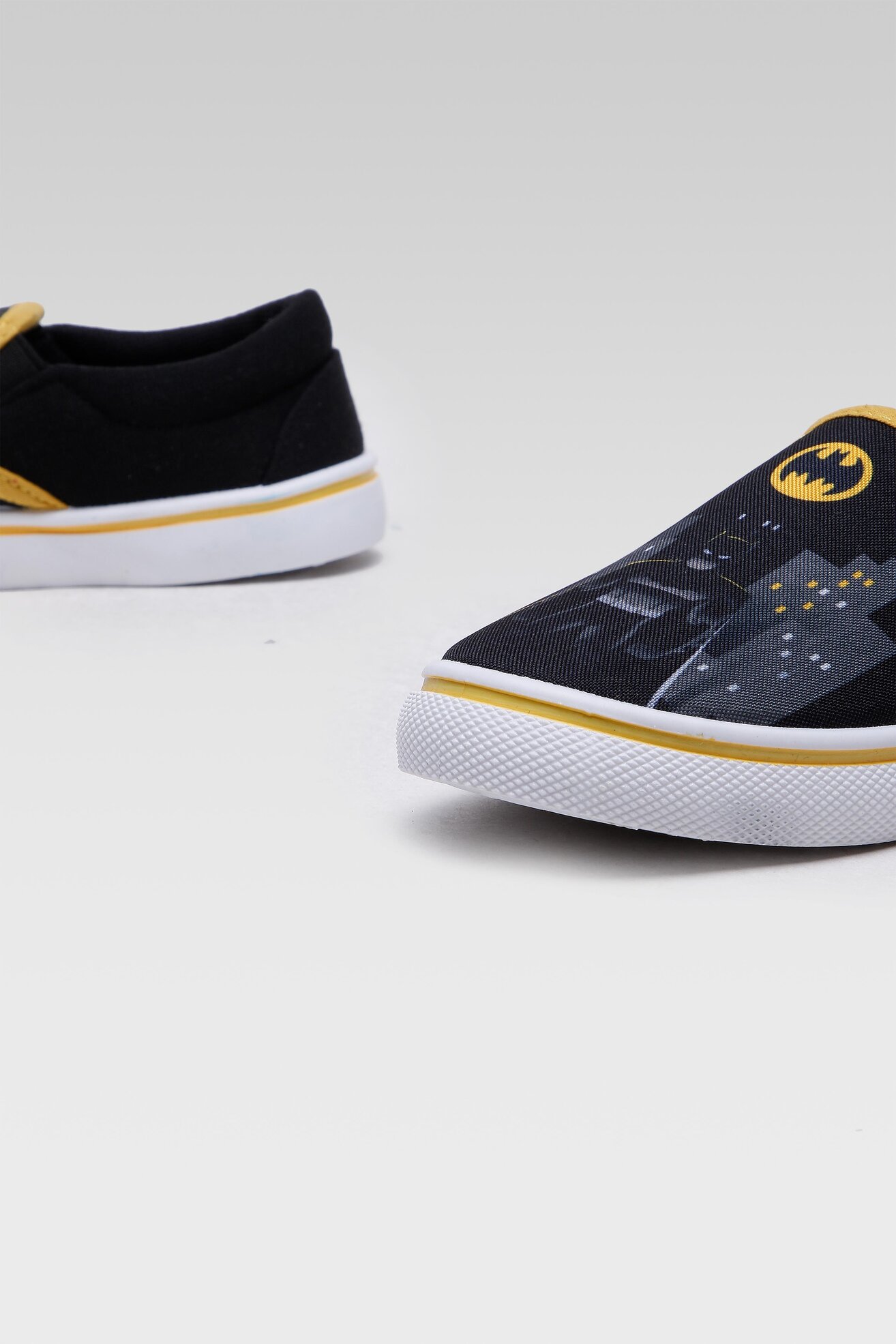 Pantofi pânză Batman CP91-SS22-15WBBAT-A NEGRU