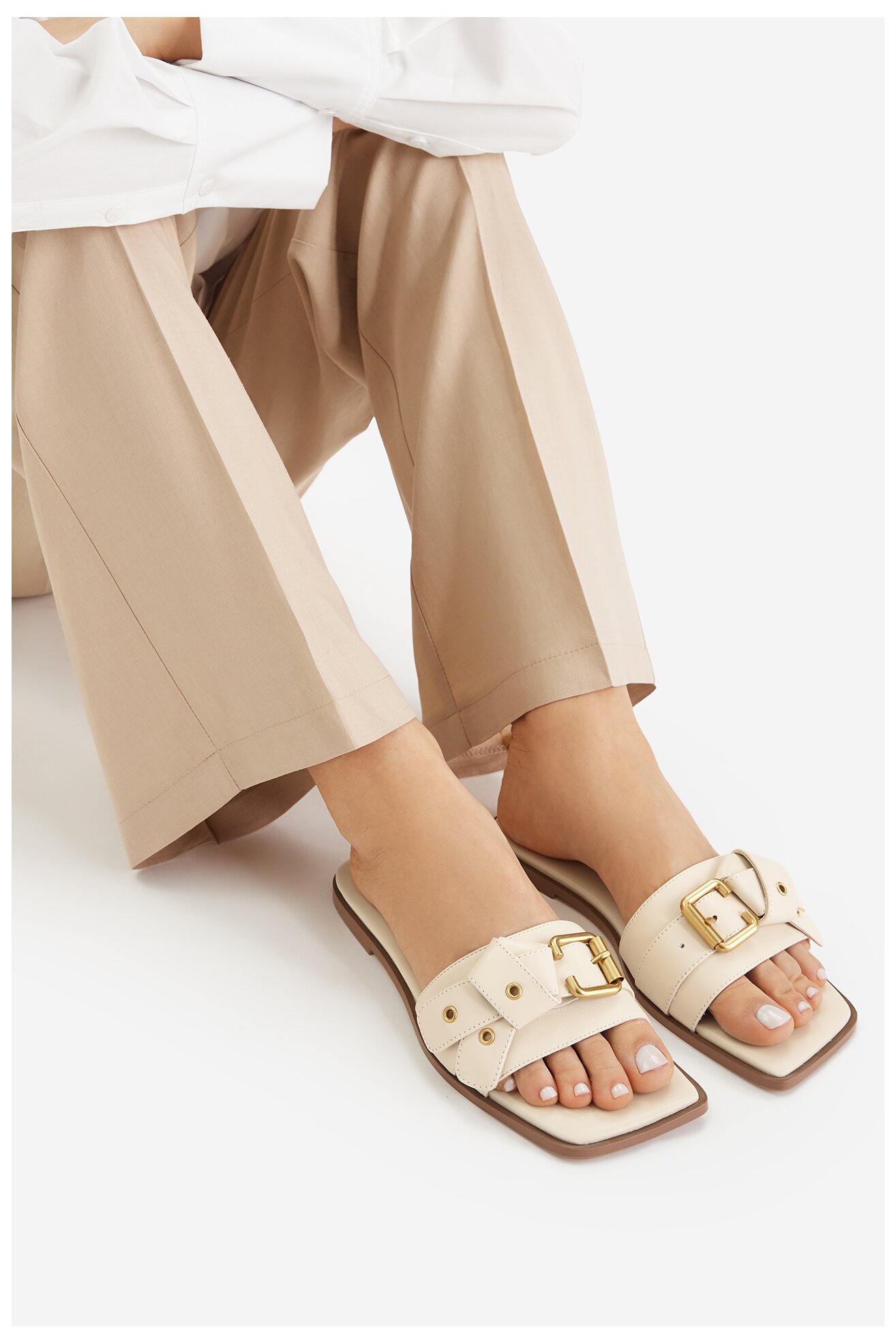 Шльопанець Badura EO-ANDI-V2230-63 БІЛИЙ