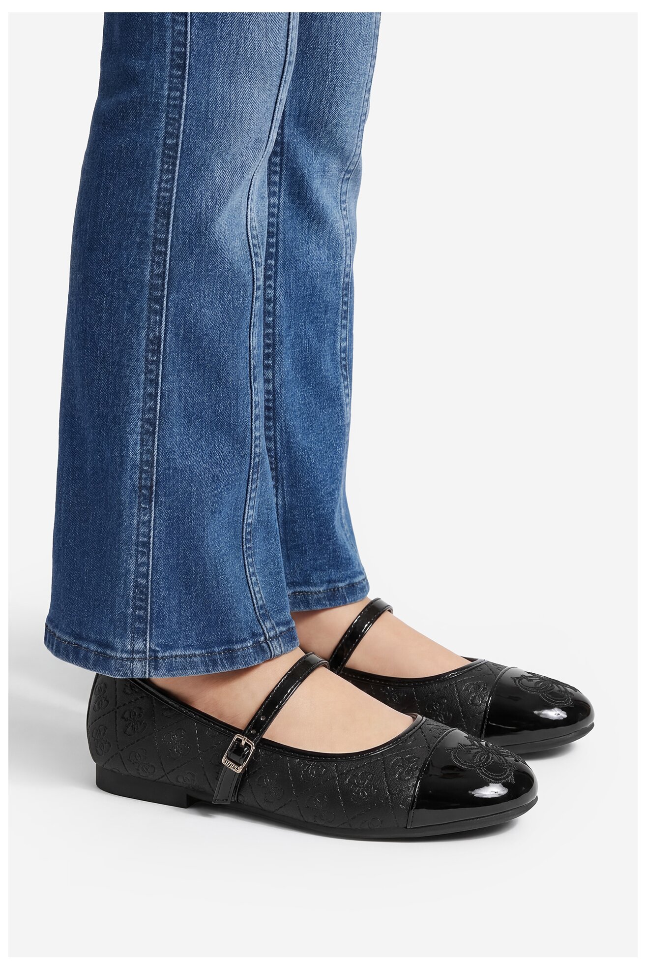 Балетки GUESS CEOWB-CS6666-03 ЧОРНИЙ