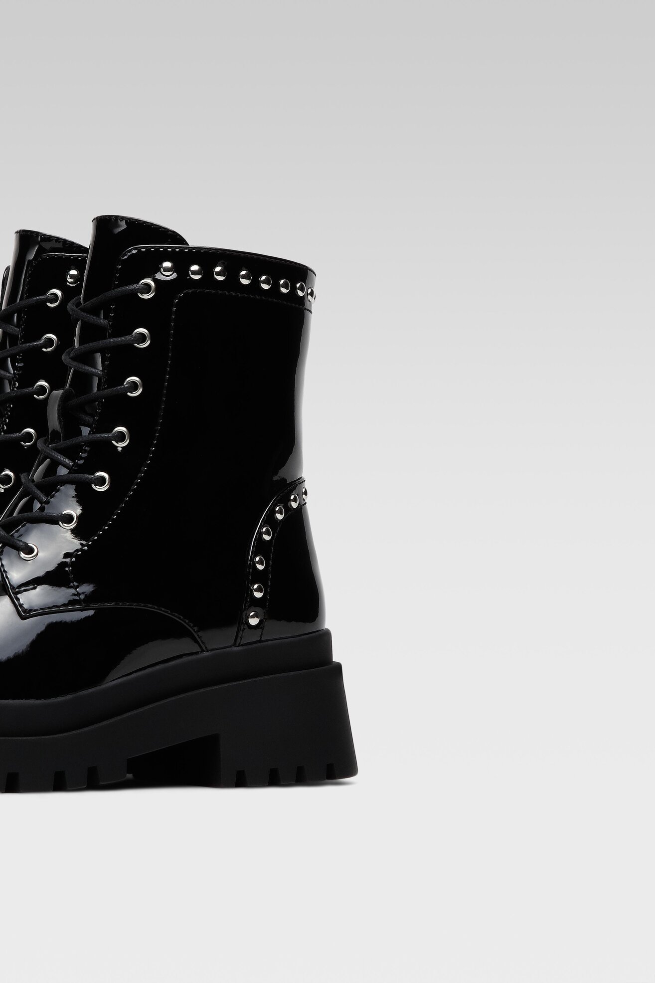 Csizma DeeZee WS5667-01 FEKETE