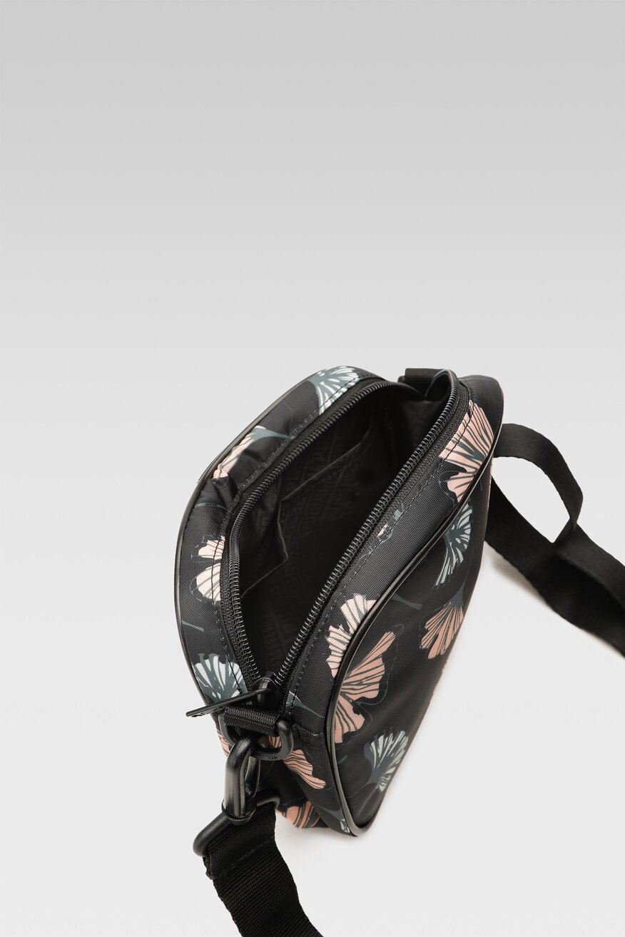 Kabelka Puma CORE POP CROSS BODY BAG 7834602 ČERNÁ ccc.eu/cz