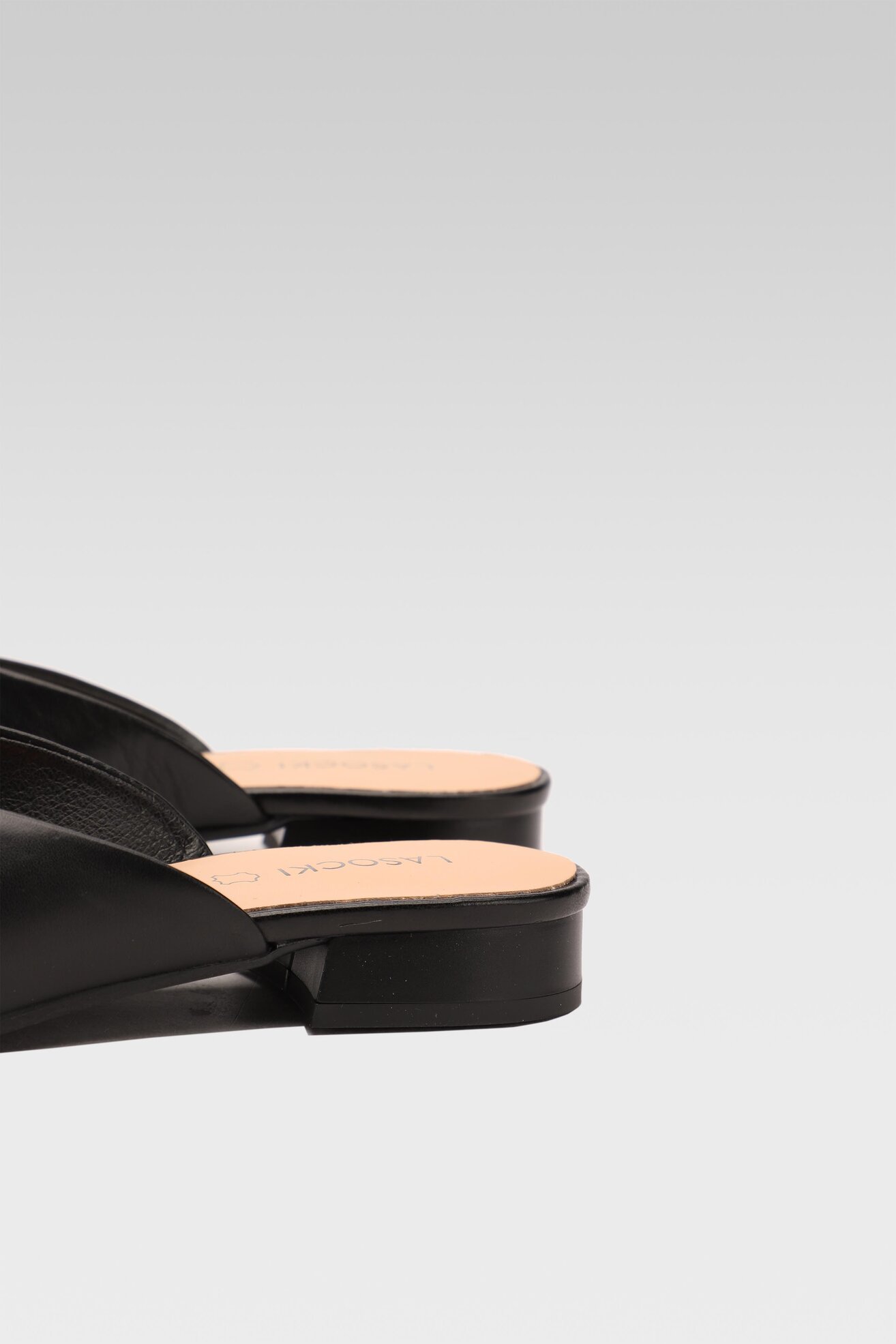 Klapki Lasocki VENA-03 Czarny