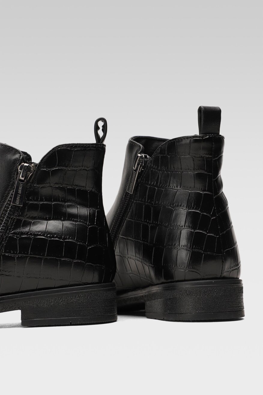 
                Kratke čizme Jenny Fairy CRNA - 5903698962139