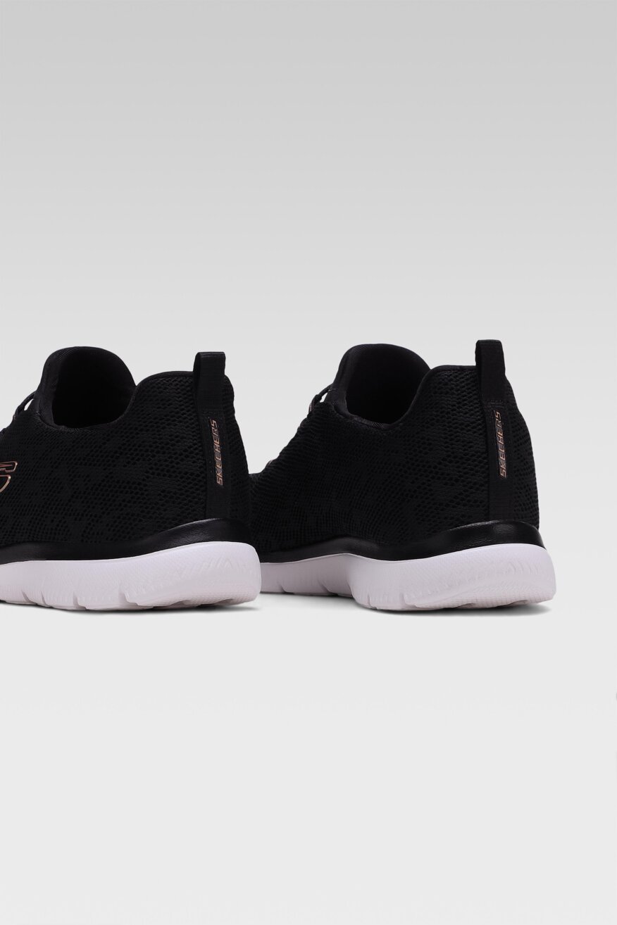 
                Skechers - Obuwie sportowe czarne - 5903698425474