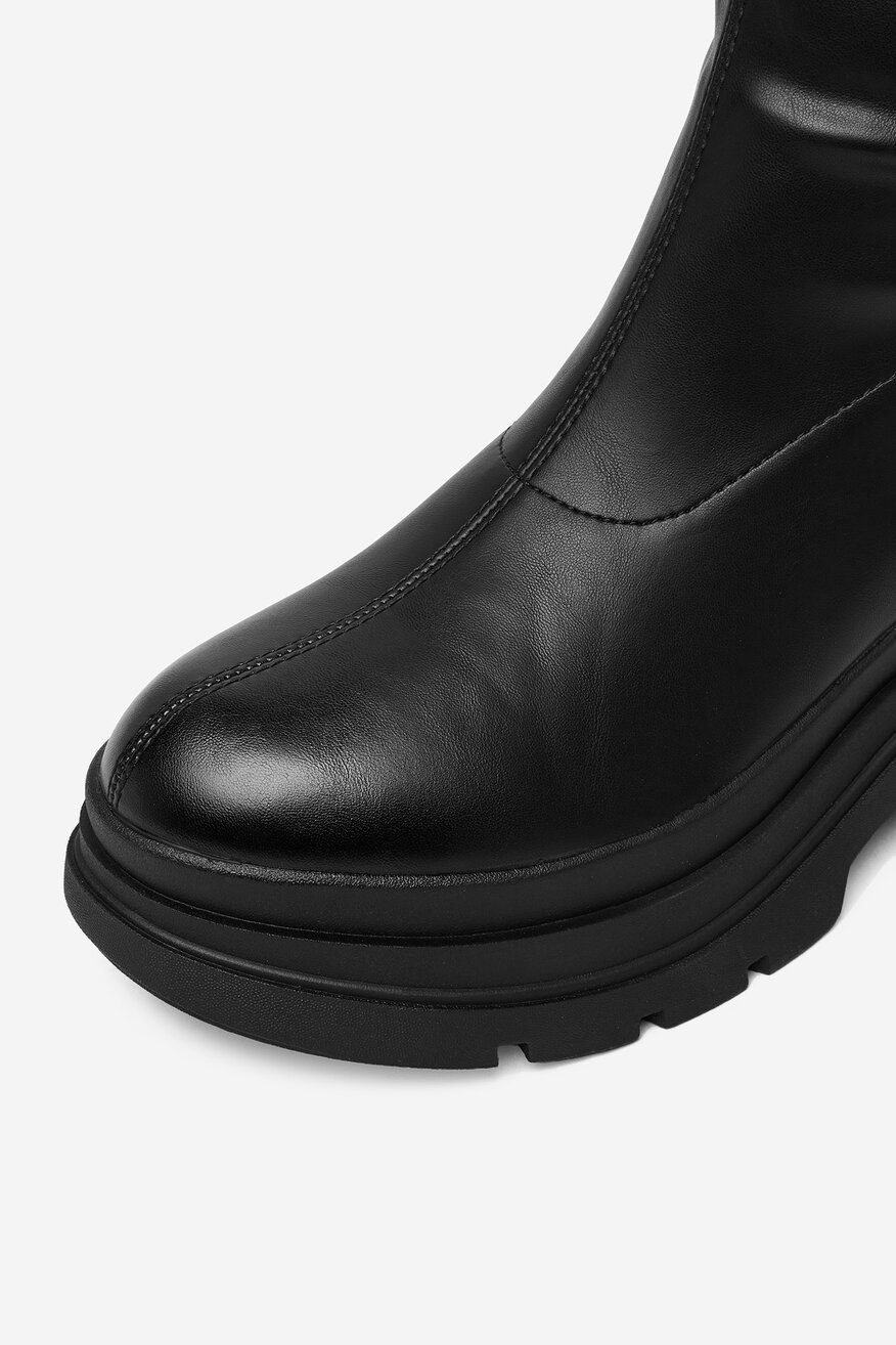 
                Боти DeeZee ЧЕРЕН - 5904410907810