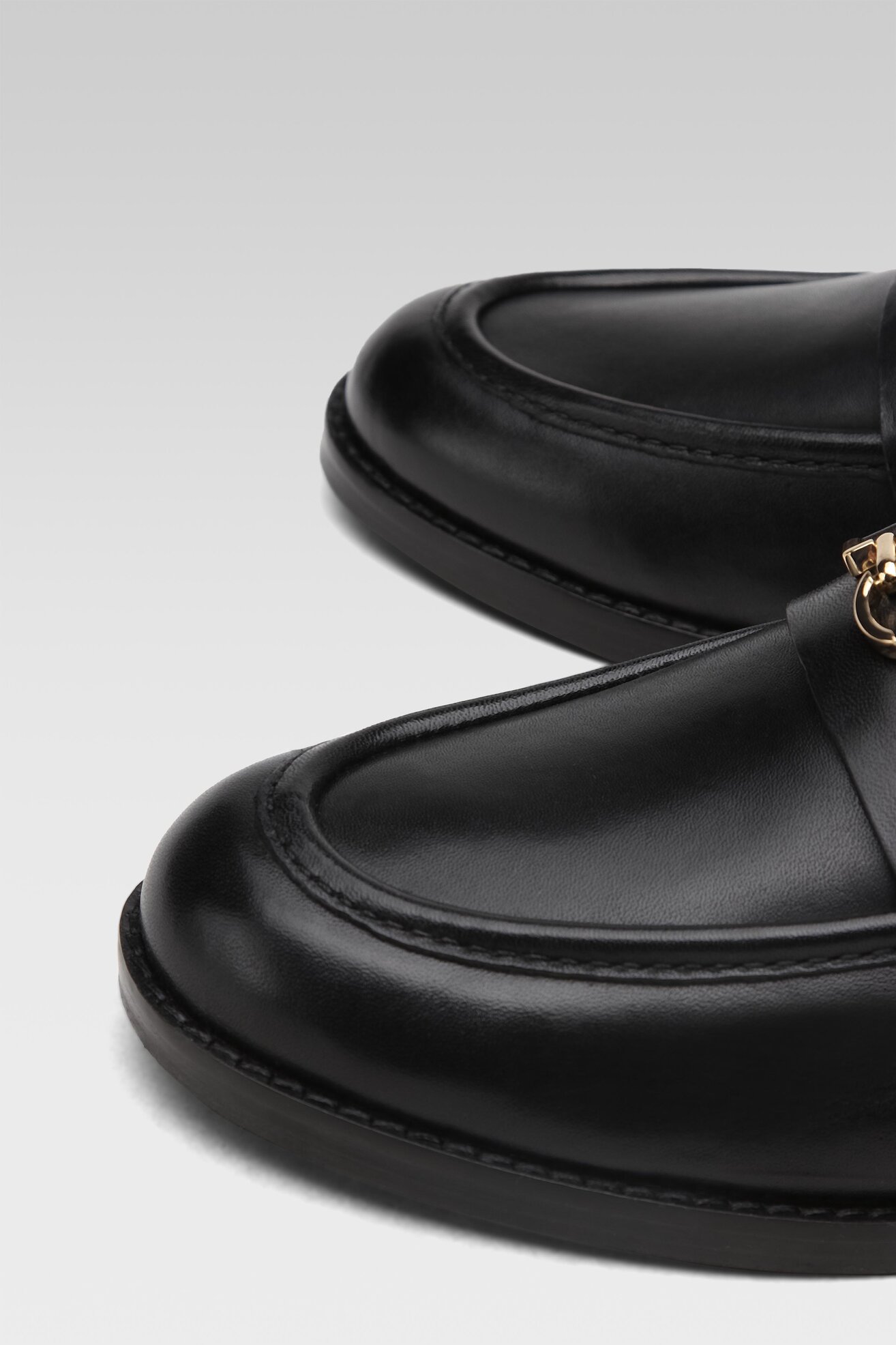 Mokasyn Gino Rossi WILMA-107783 Czarny