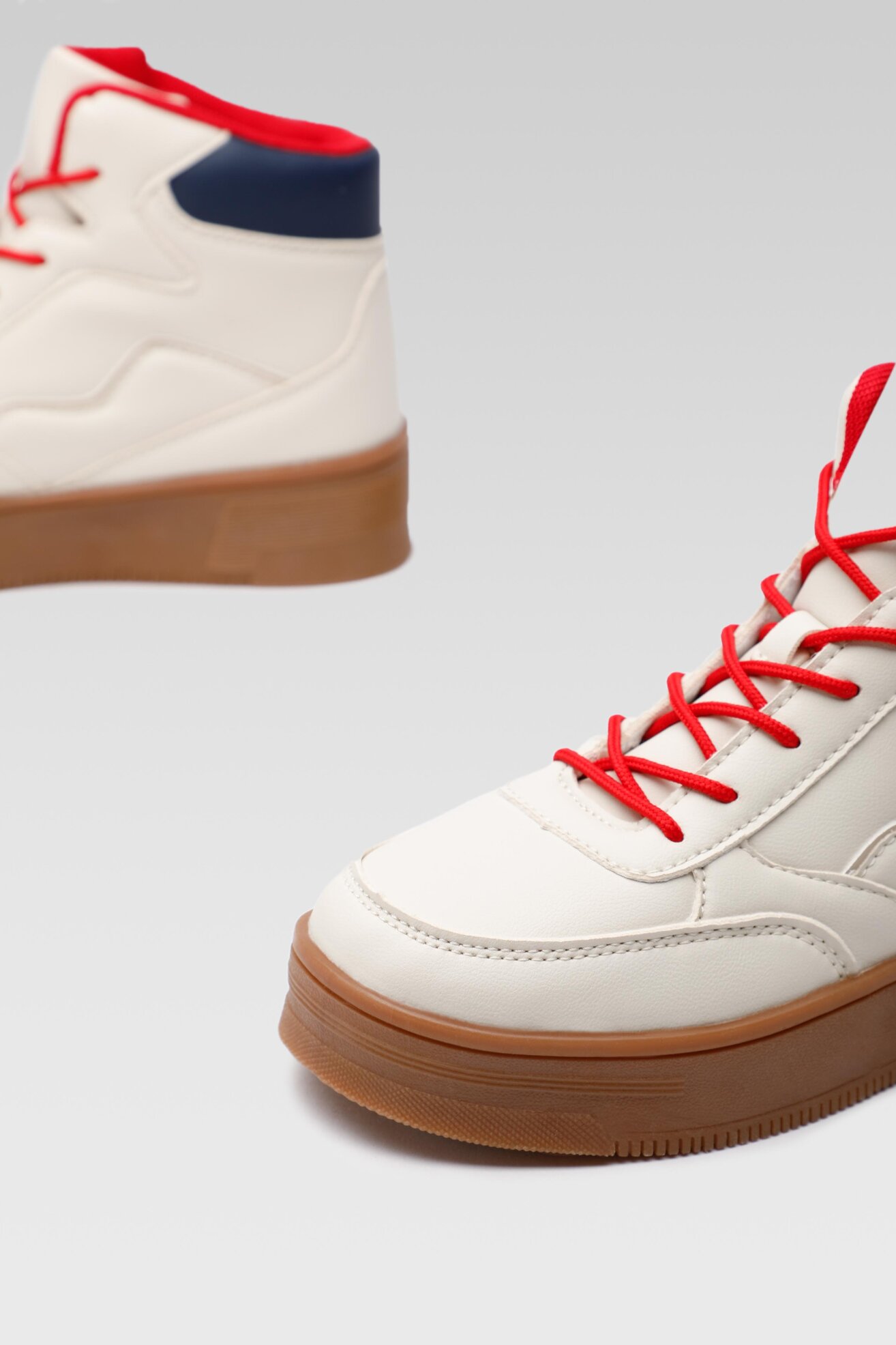 Sneakers Nylon Red WAG1152105A-02 Czerwony