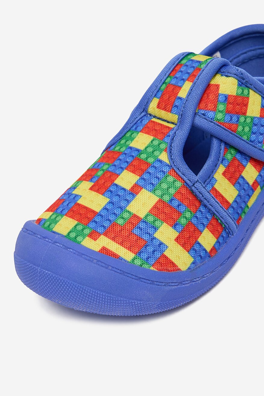 
                Чехли Sprandi МИКС - 5906751621875