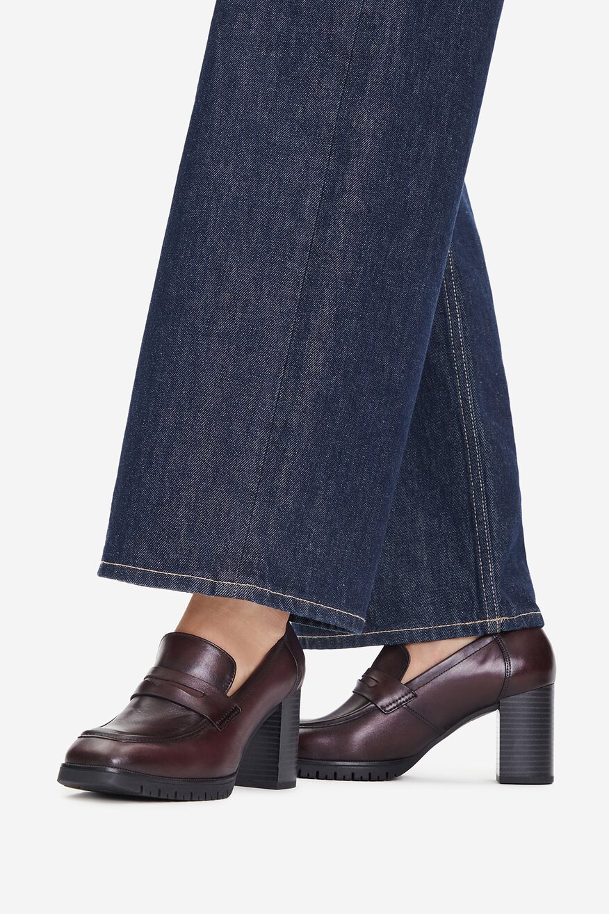 
                Lasocki - Loafersy skórzane na obcasie - 5906751354056