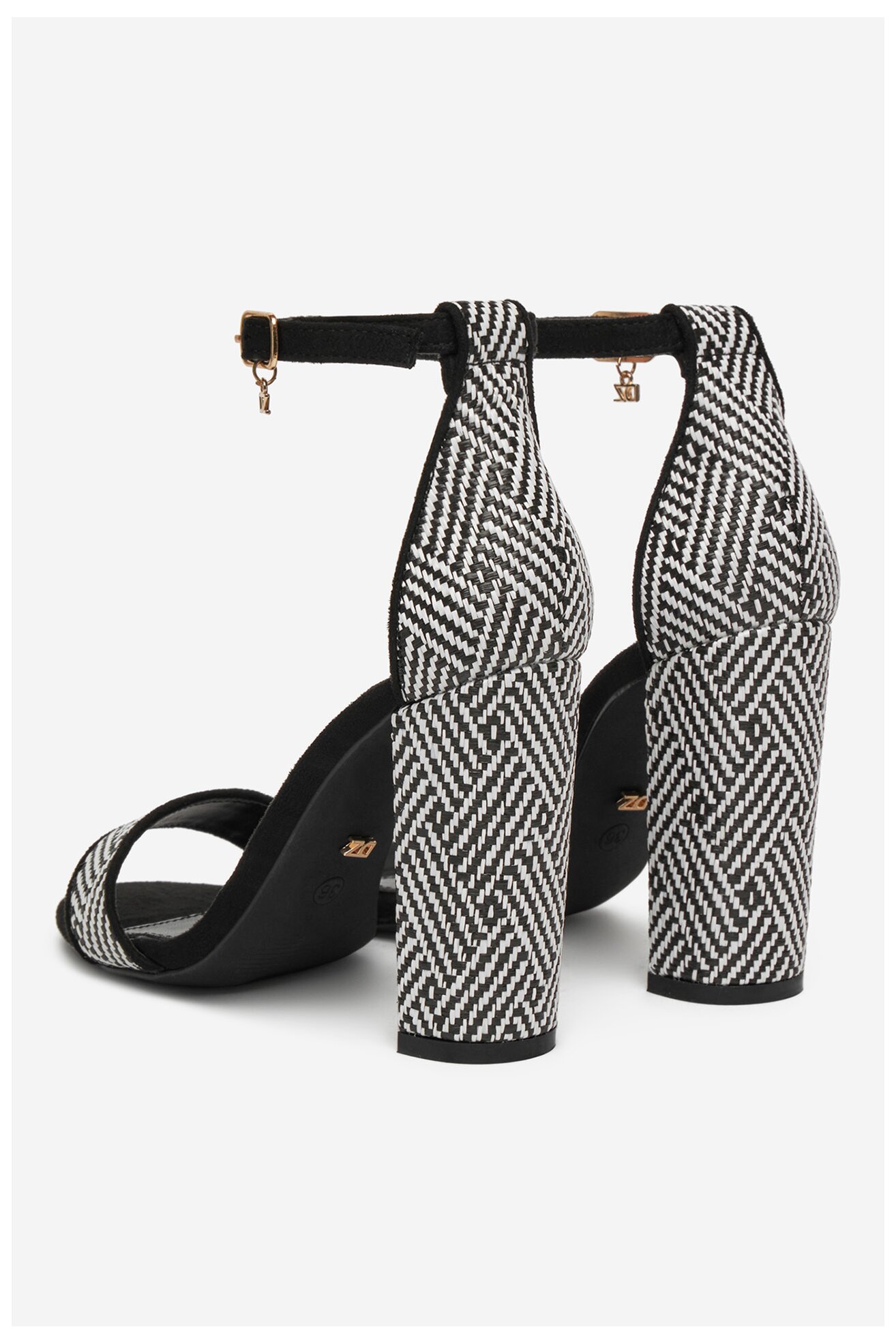 Sandały DeeZee 0812-G710 Czarny