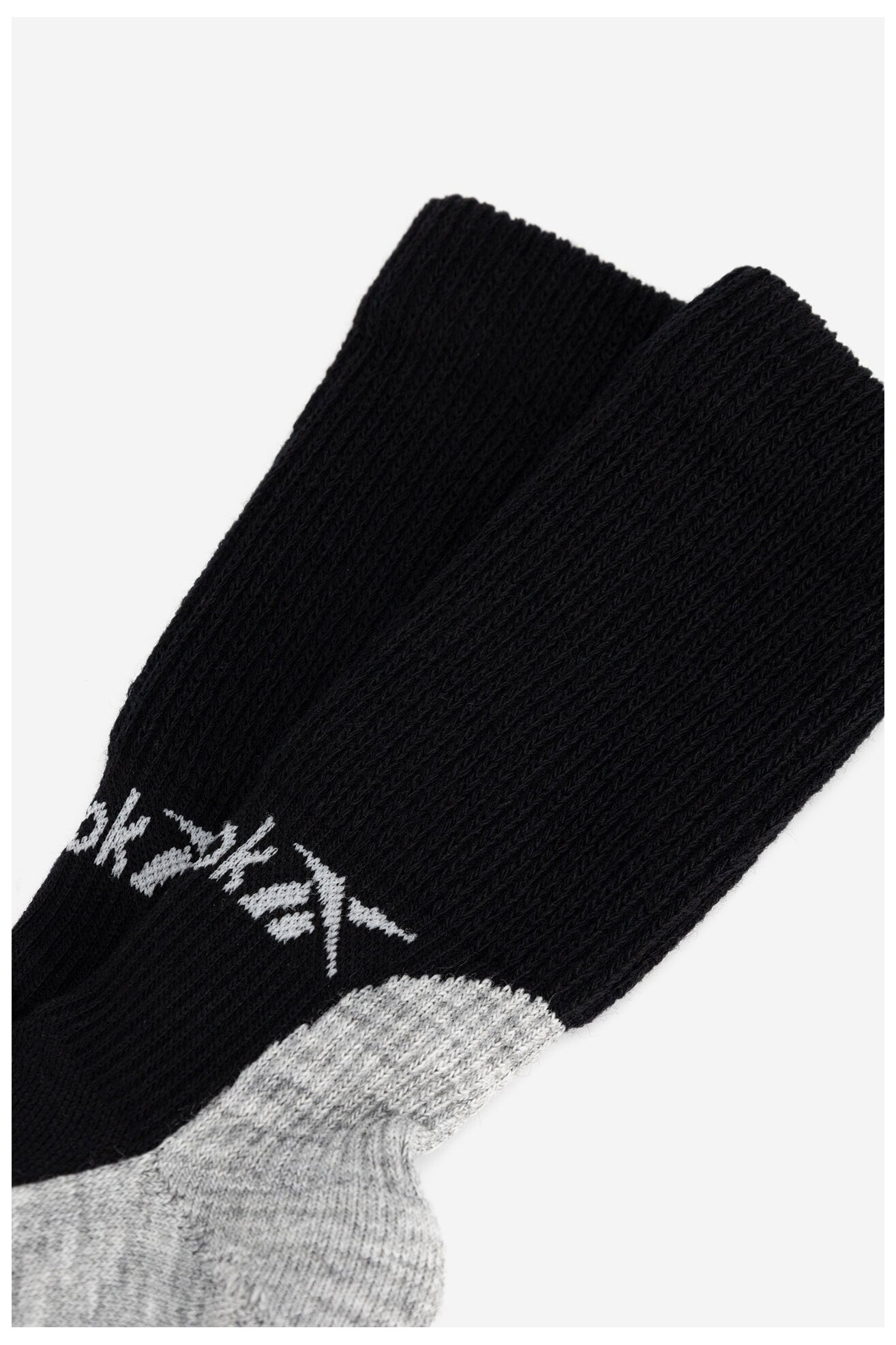 Soseste Reebok R0552-SS24 (1-PACK) NEGRU