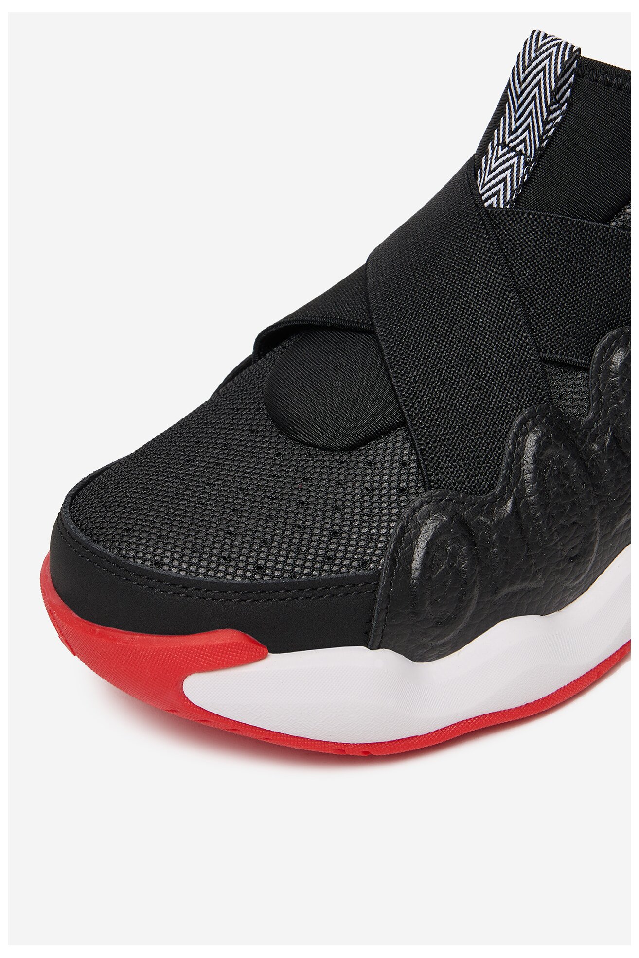 Sportska obuća SHAQ CEO-4X AQ95035B-BR CRNA