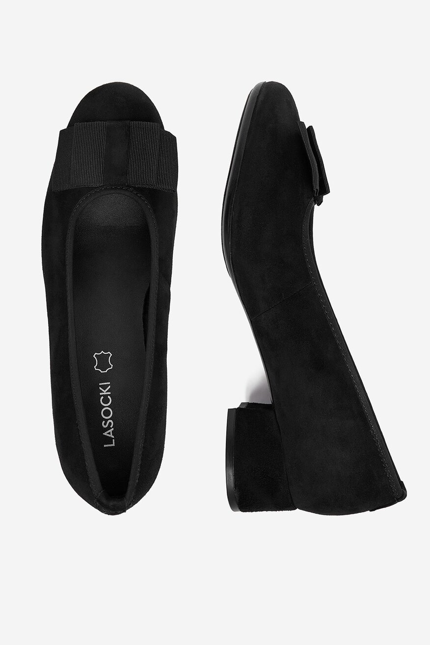 
                Körömcipő Lasocki FEKETE - 5906751611005