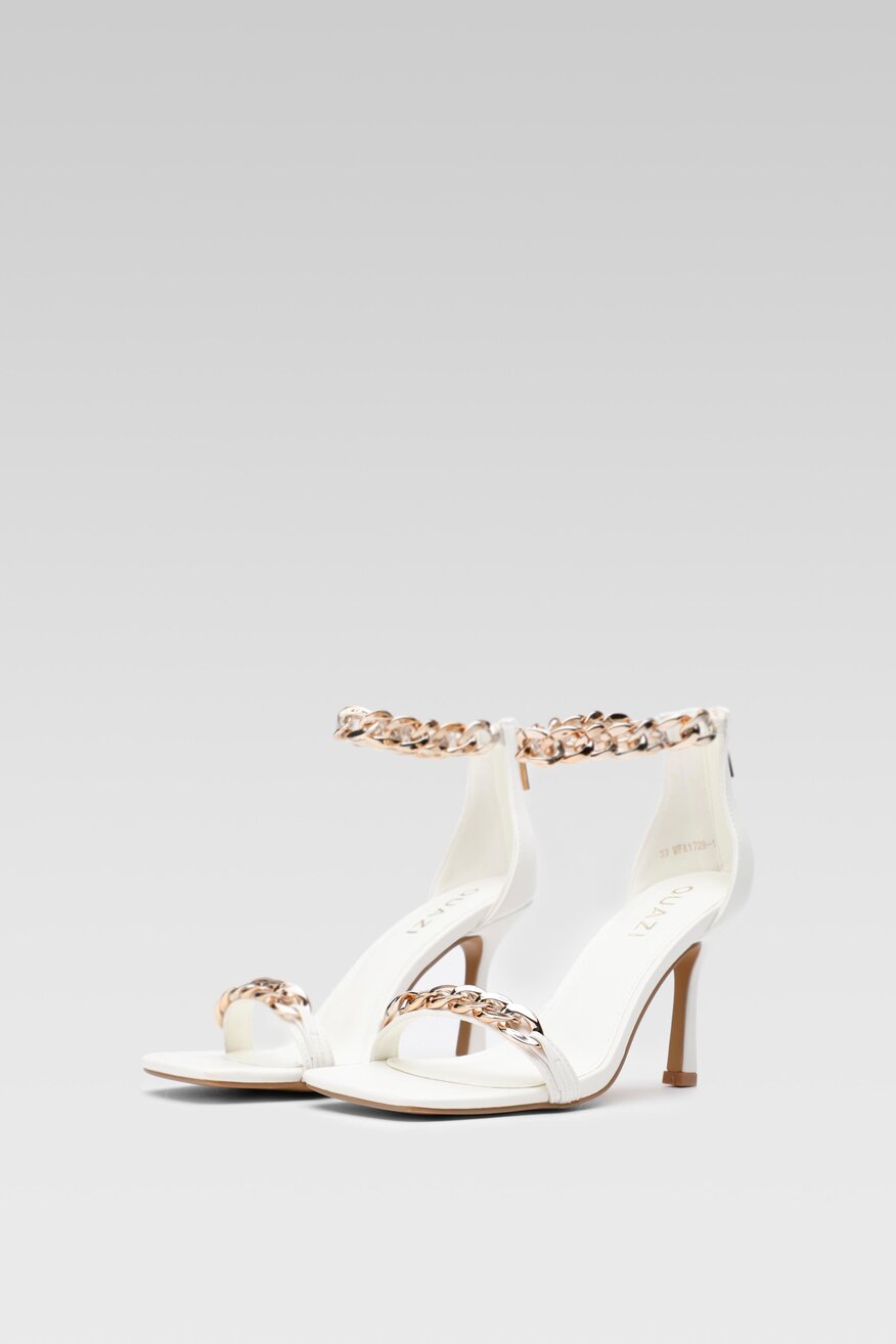 
                Quazi - Sandały z aplikacją białe - 5904248818722