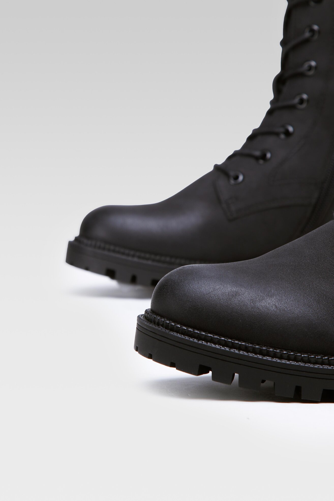 Trzewiki Clara Barson WS5600-09 Czarny