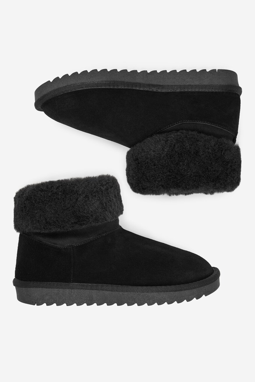 
                Bokacsizma DeeZee FEKETE - 5904410748963