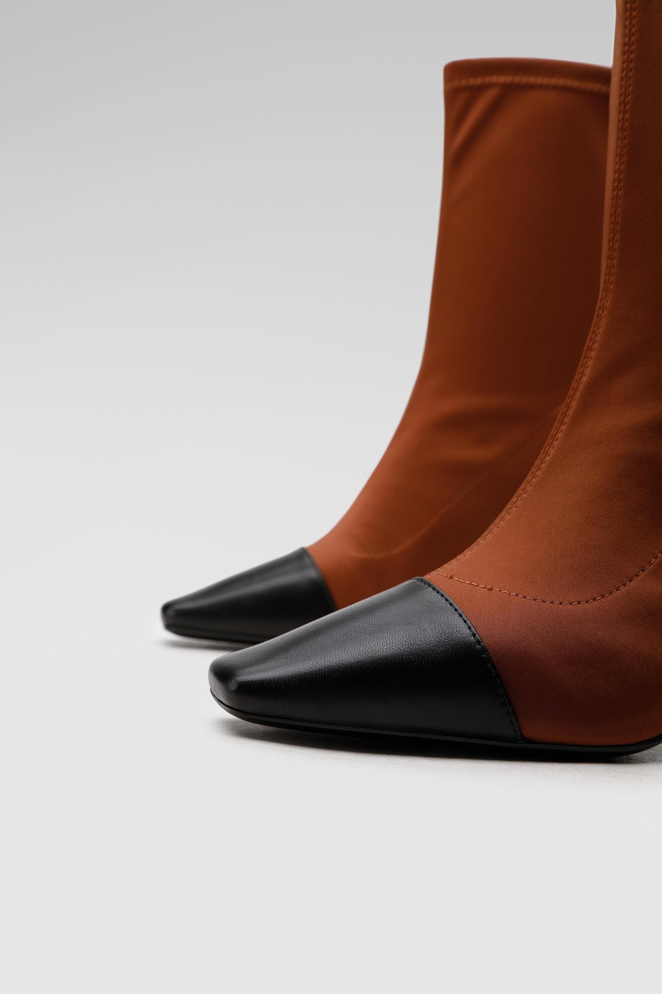 Botki Gino Rossi V855-03 Brązowy