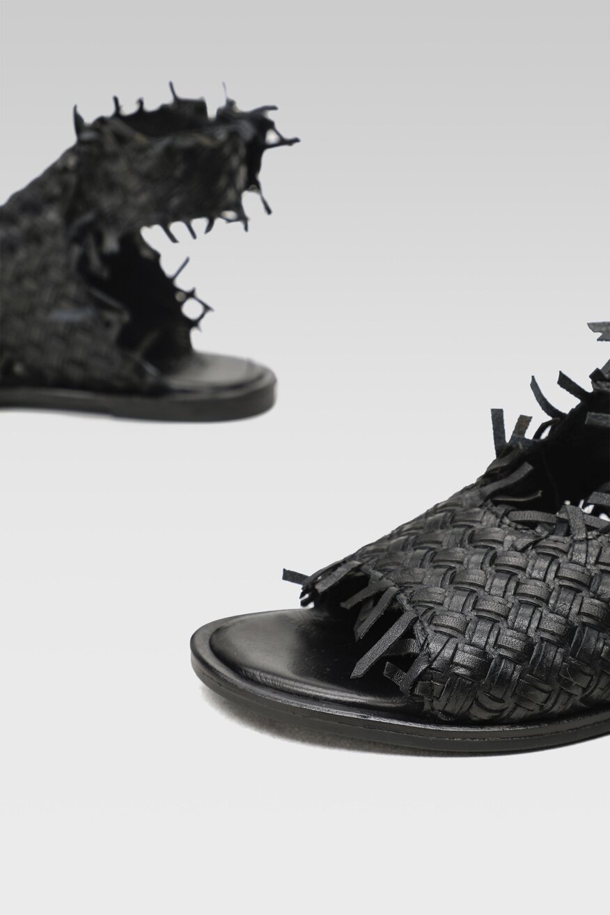 Inuovo - Skórzane sandały boho - 5904248728045