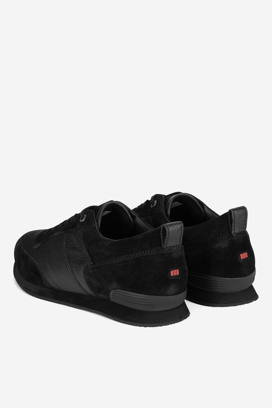 
                Сникърси Lasocki ЧЕРЕН - 5904862327044