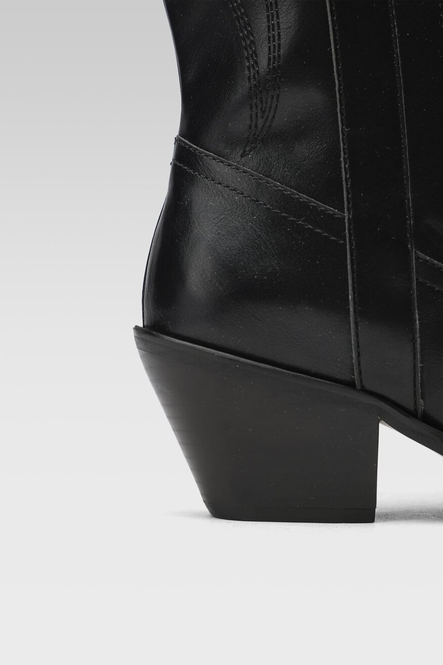 
                Jenny Fairy - Kozaki czarne - 5904862226255