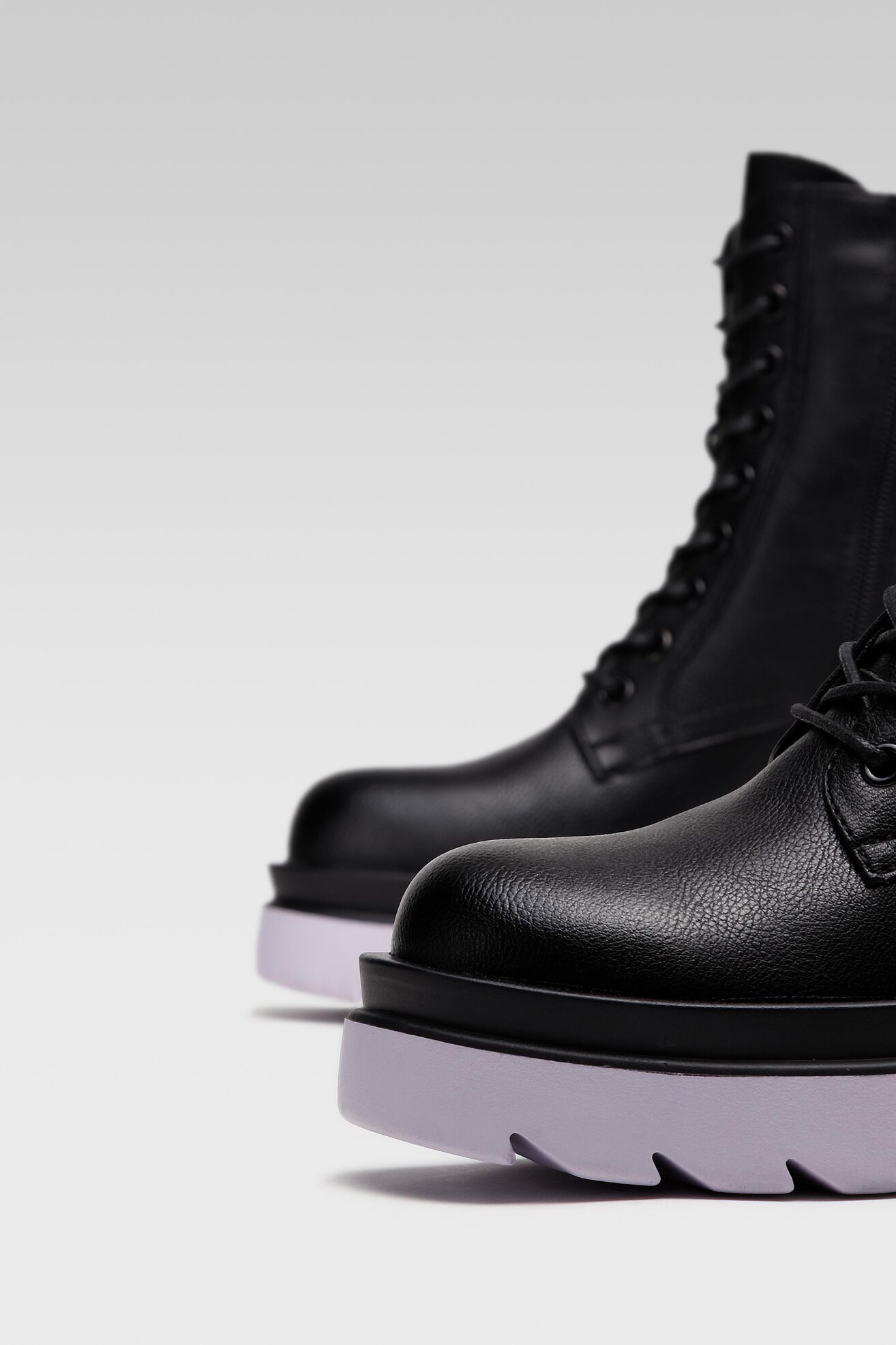 Trzewiki DeeZee H90112-1 Czarny