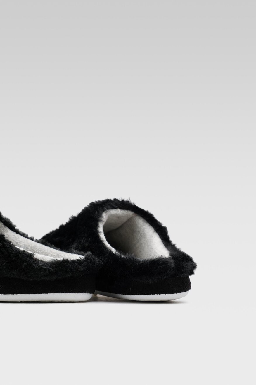 Action Boy - Kapcie ocieplane - 5904248857554