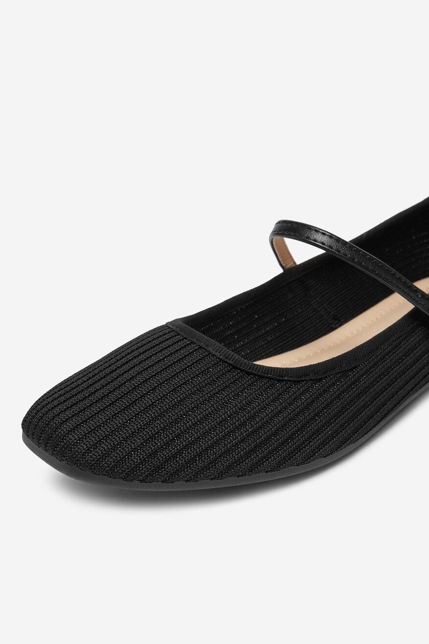 
                Baletanke Jenny CRNA - 5904862329703