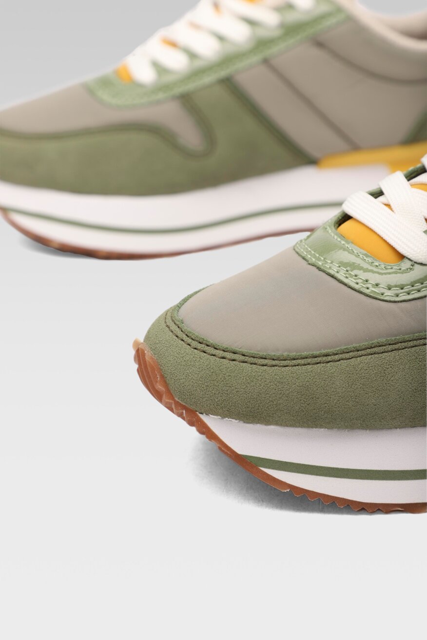 
                S.Oliver RED LABEL - Półbuty zielone sznurowane - 5903698332185