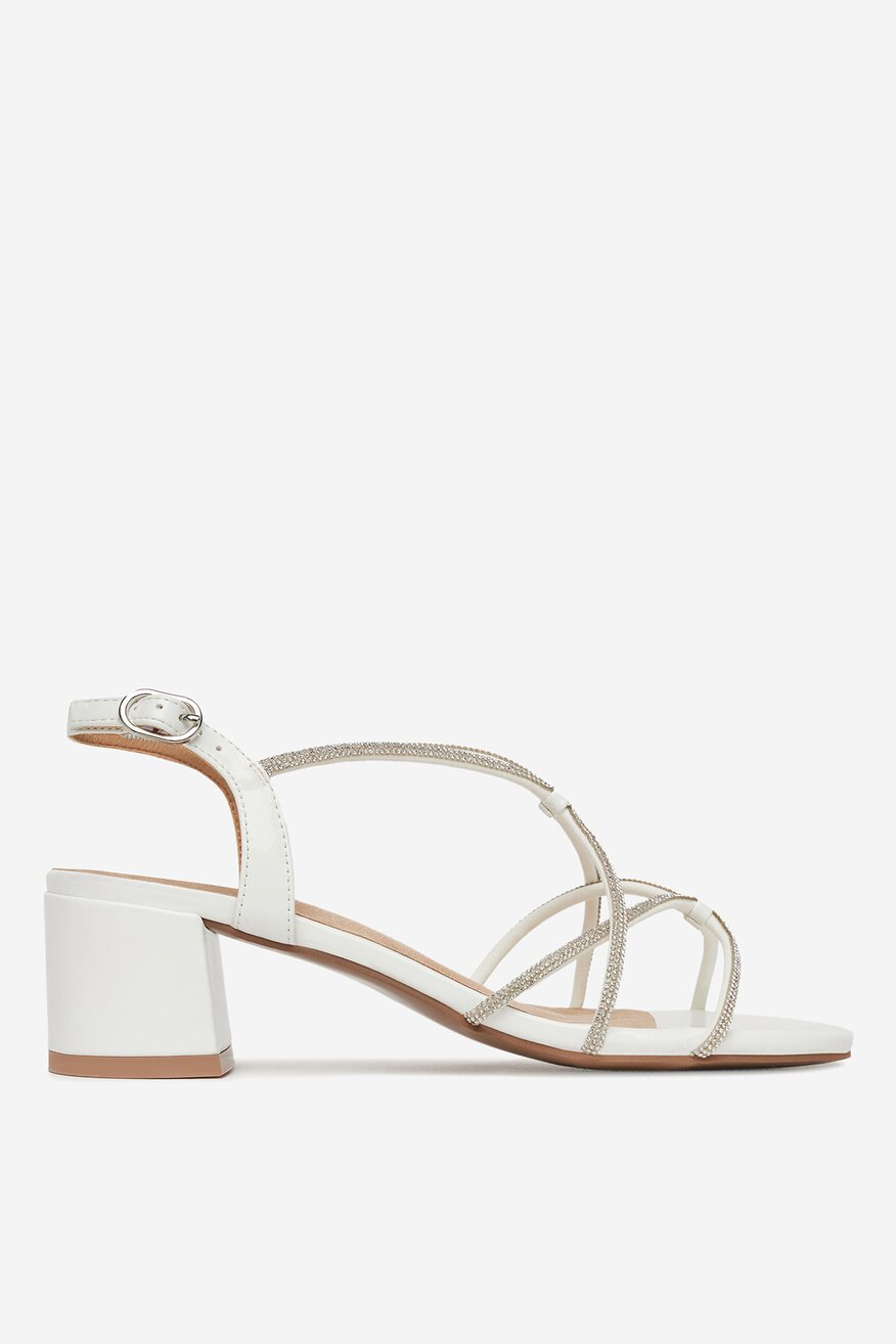 Sandály Clara Barson BÍLÁ - 5903698730141