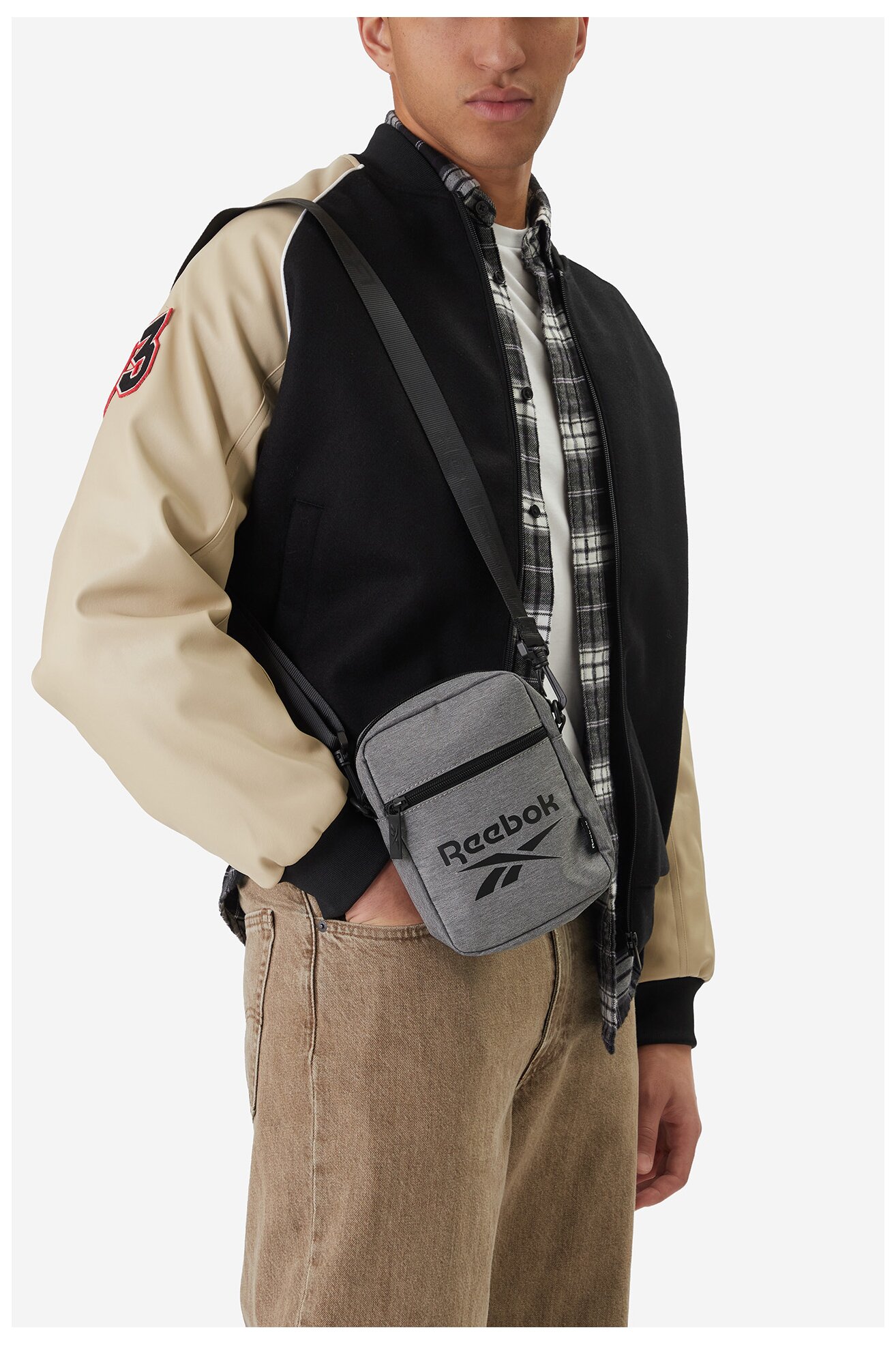 Мъжка чанта Reebok CWBEO-RBK-010-CCC-06 СИВ