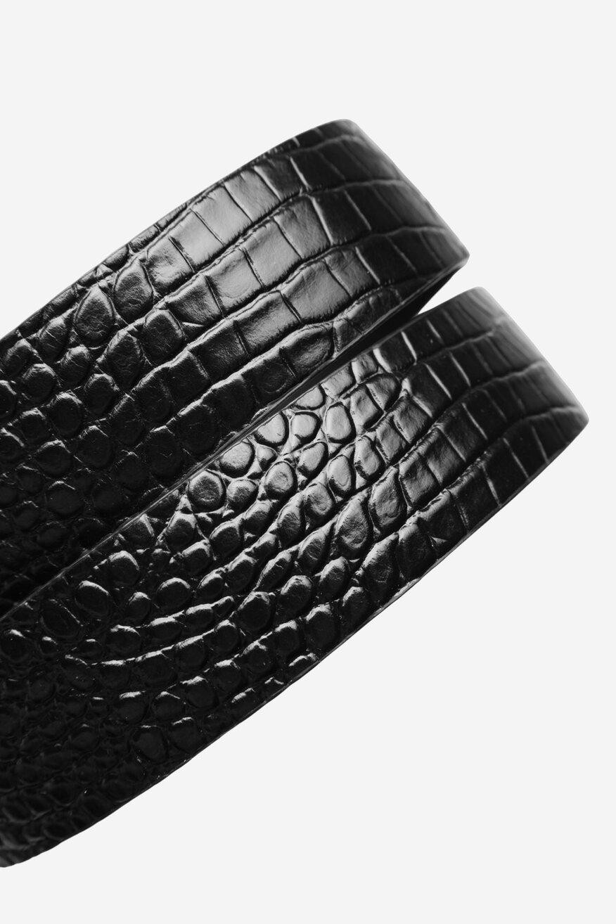 
                Ženski kaiš Gino Rossi CRNA - 5905588630630