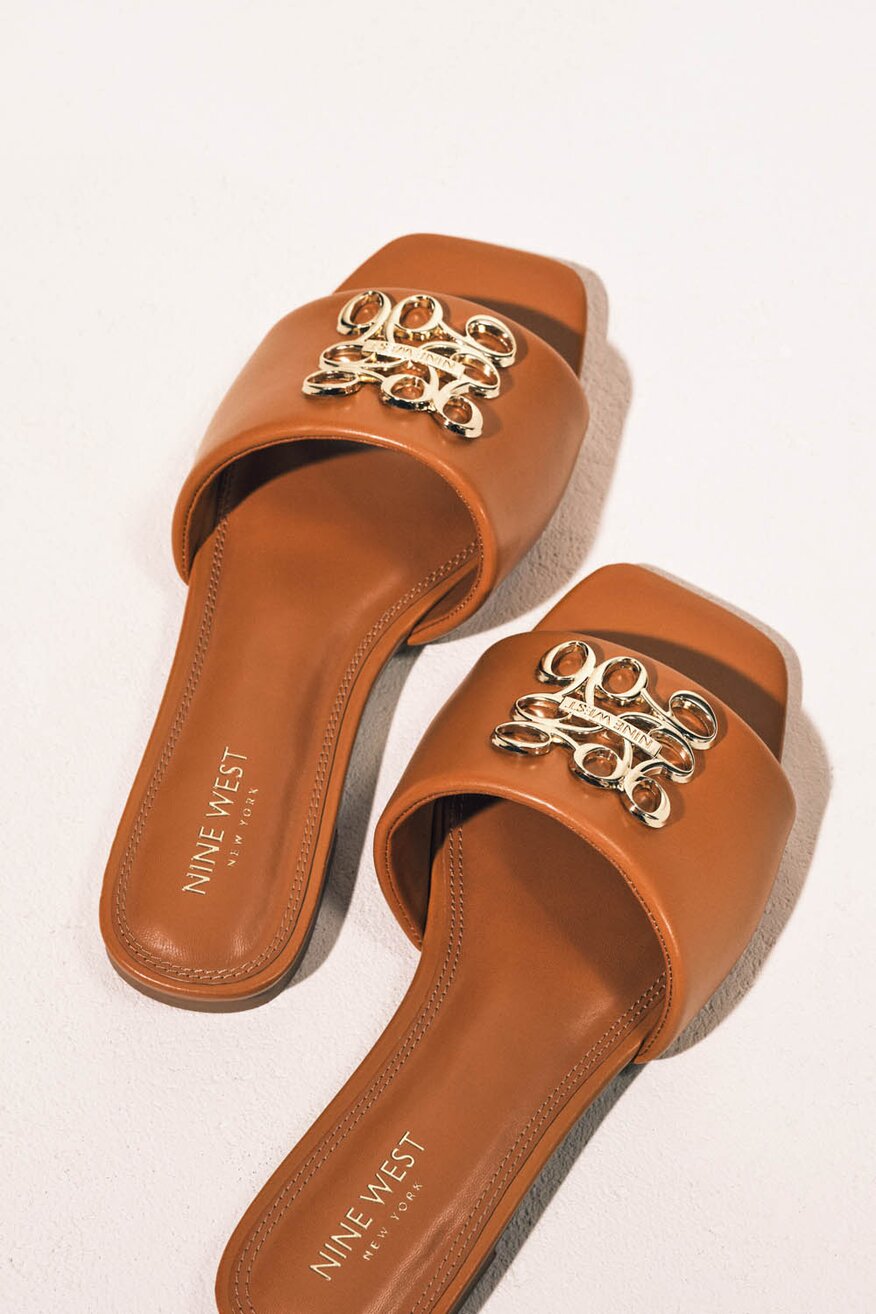 
                NINE WEST - Klapki - 5906751021446