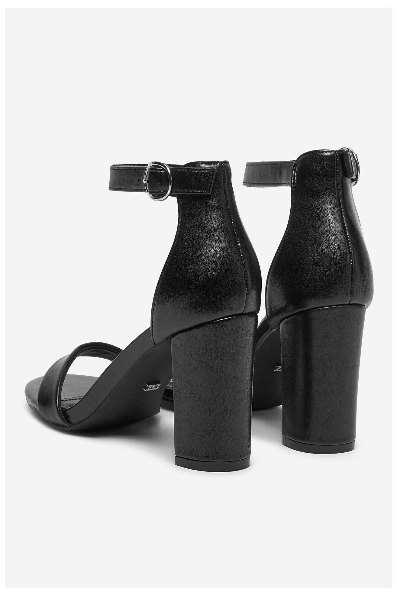 Сандали DeeZee E3611-1 ЧЕРЕН