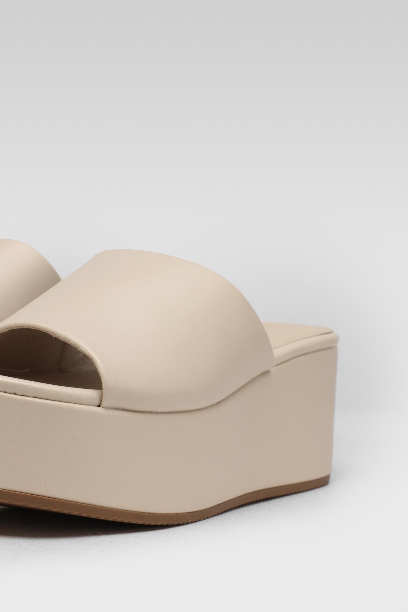 Klapki Jenny Fairy LS5485-01 Beżowy