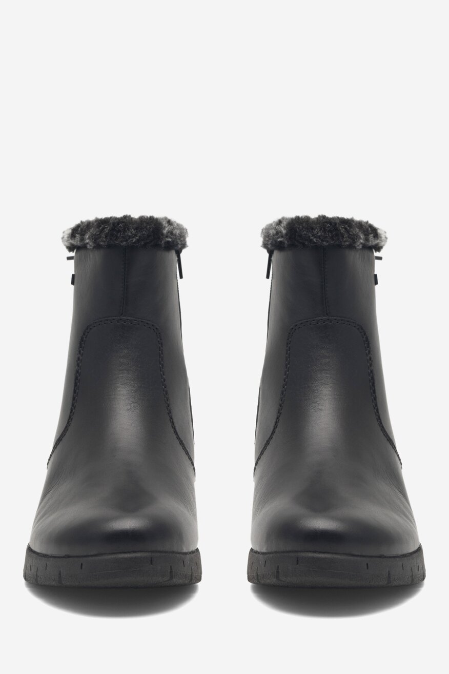 
                Bokacsizma Rieker FEKETE - 5904862981536