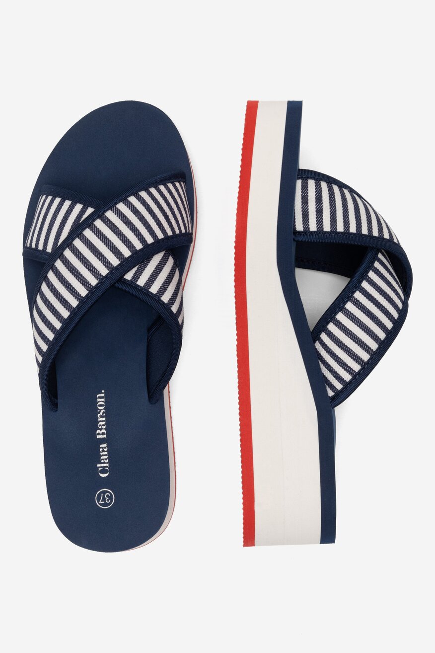 
                Clara Barson - Klapki granatowe - 5904862743417