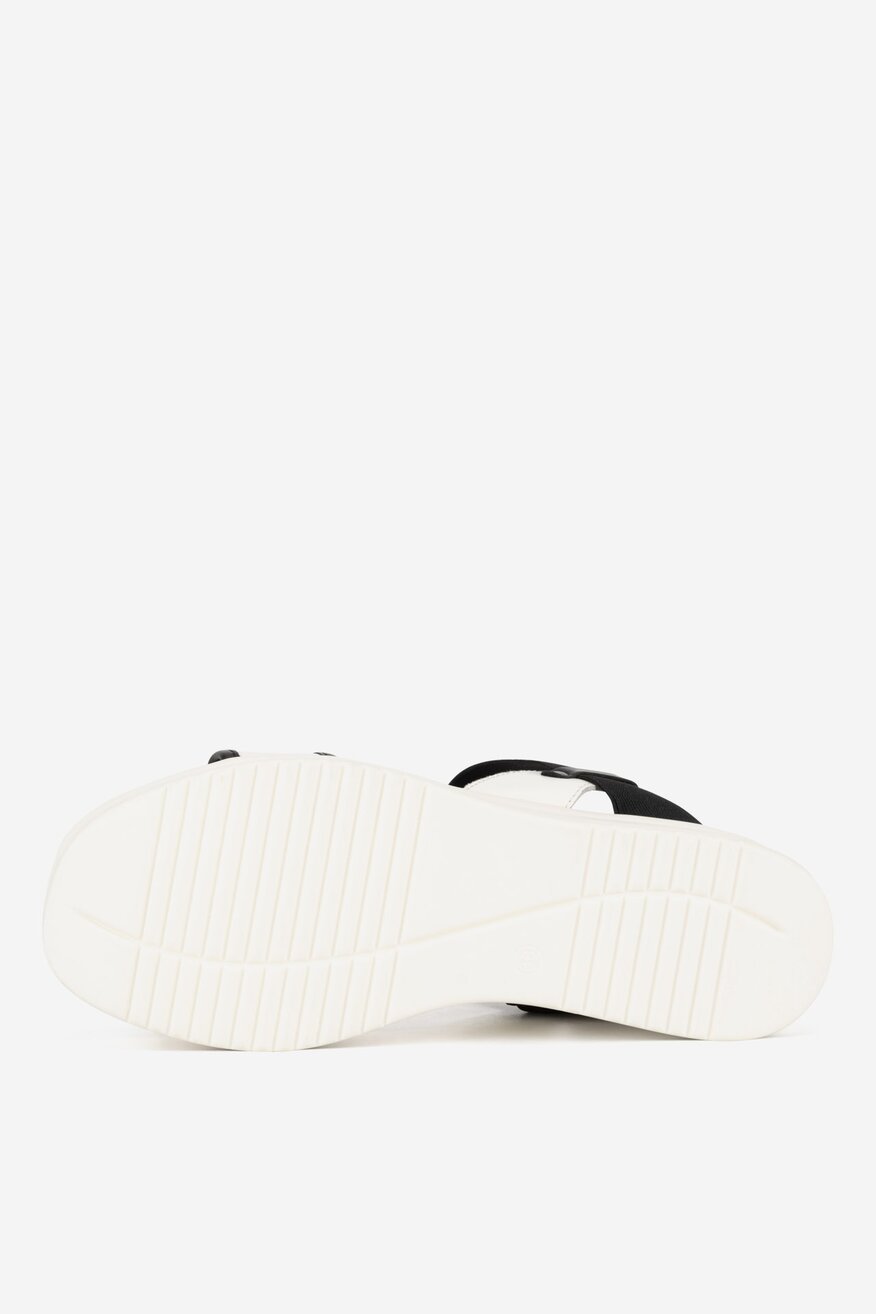 
                Lasocki - Sandały skórzane - 5903698621784